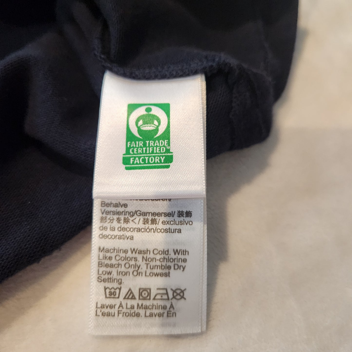 #142 Crewcuts 6/7 Half Zip Navy Pullover