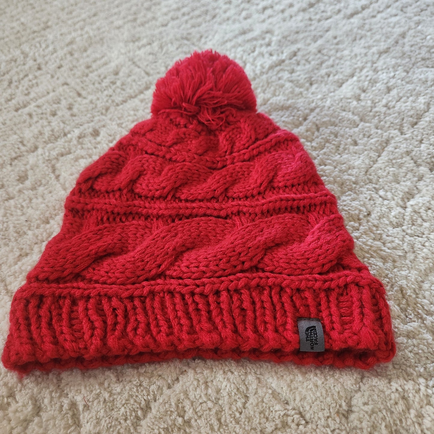 #142 The North Face Womens Cable Knit Beanie Hat Pom Pom One Size Unisex