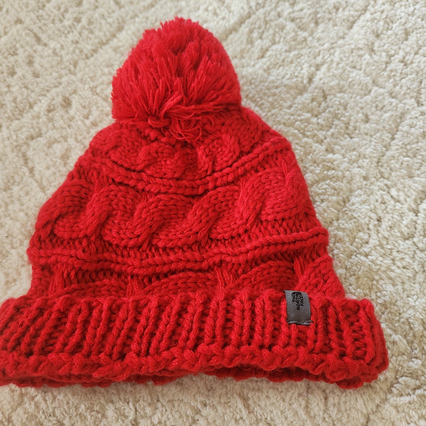 #142 The North Face Womens Cable Knit Beanie Hat Pom Pom One Size Unisex