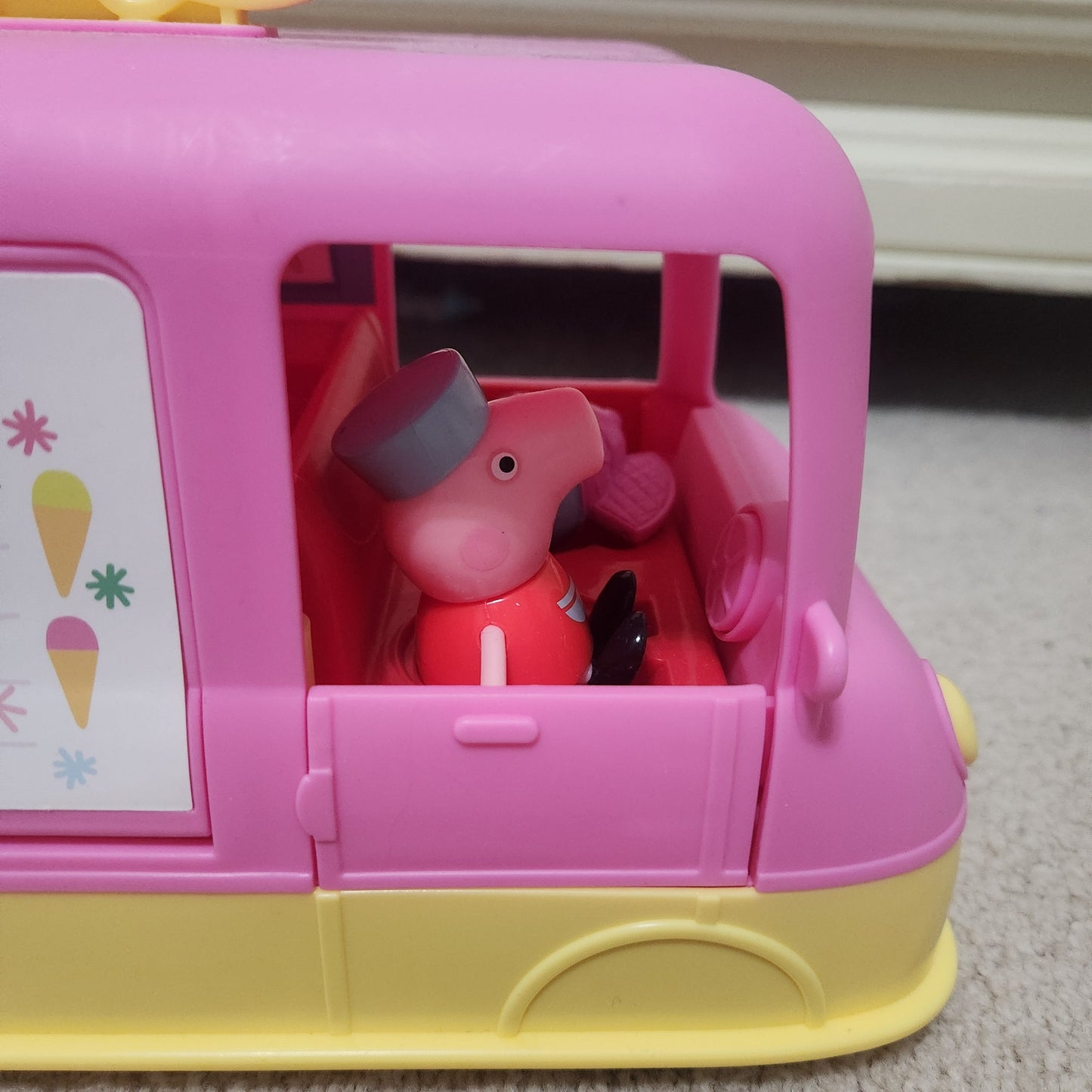 #142 Peppa Pig Adventures Peppa’s Ice Cream Truck