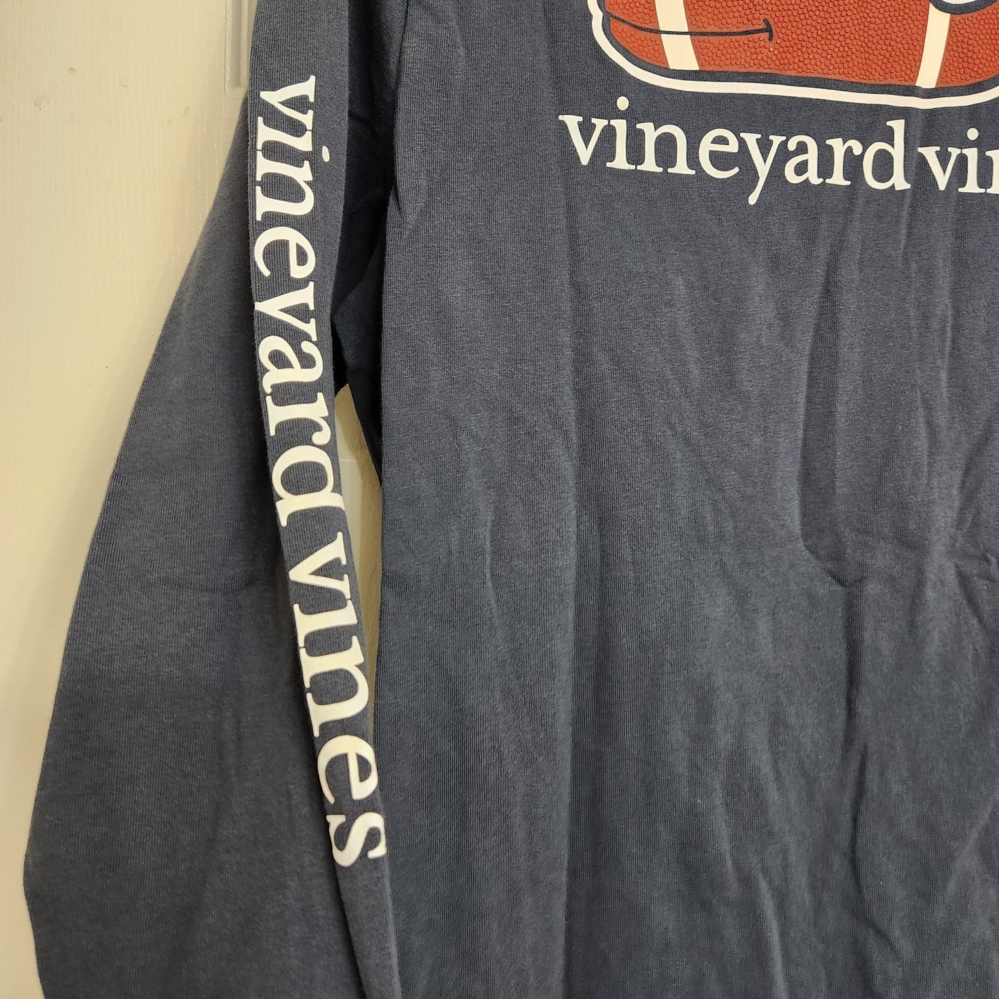 REDUCED #142 Vineyard Vines Sz 18 Long Sleeve Navy Football Logo Tee