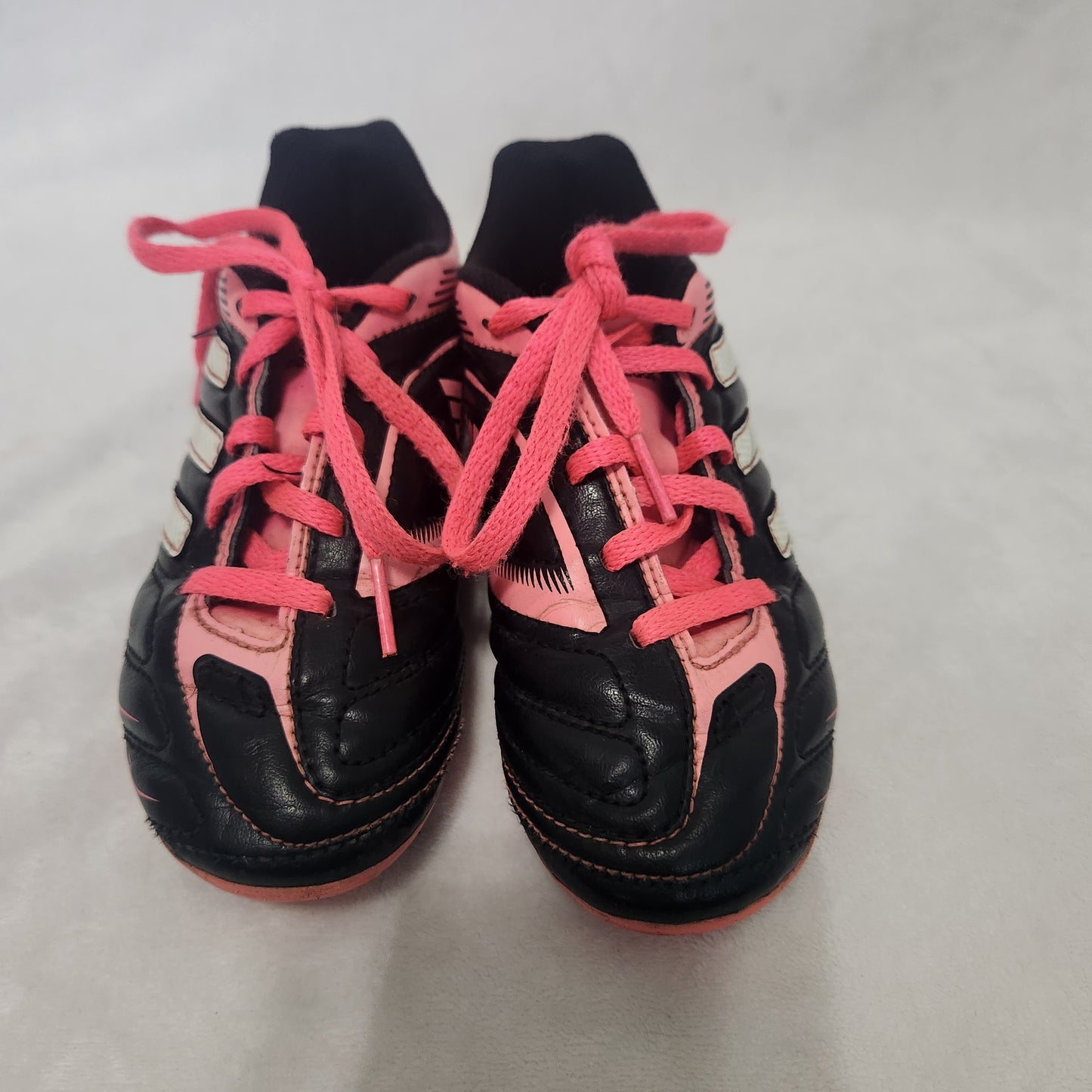 #142 Adidas Girls Sz 12.5 Ezeiro III TRX FG Cleats