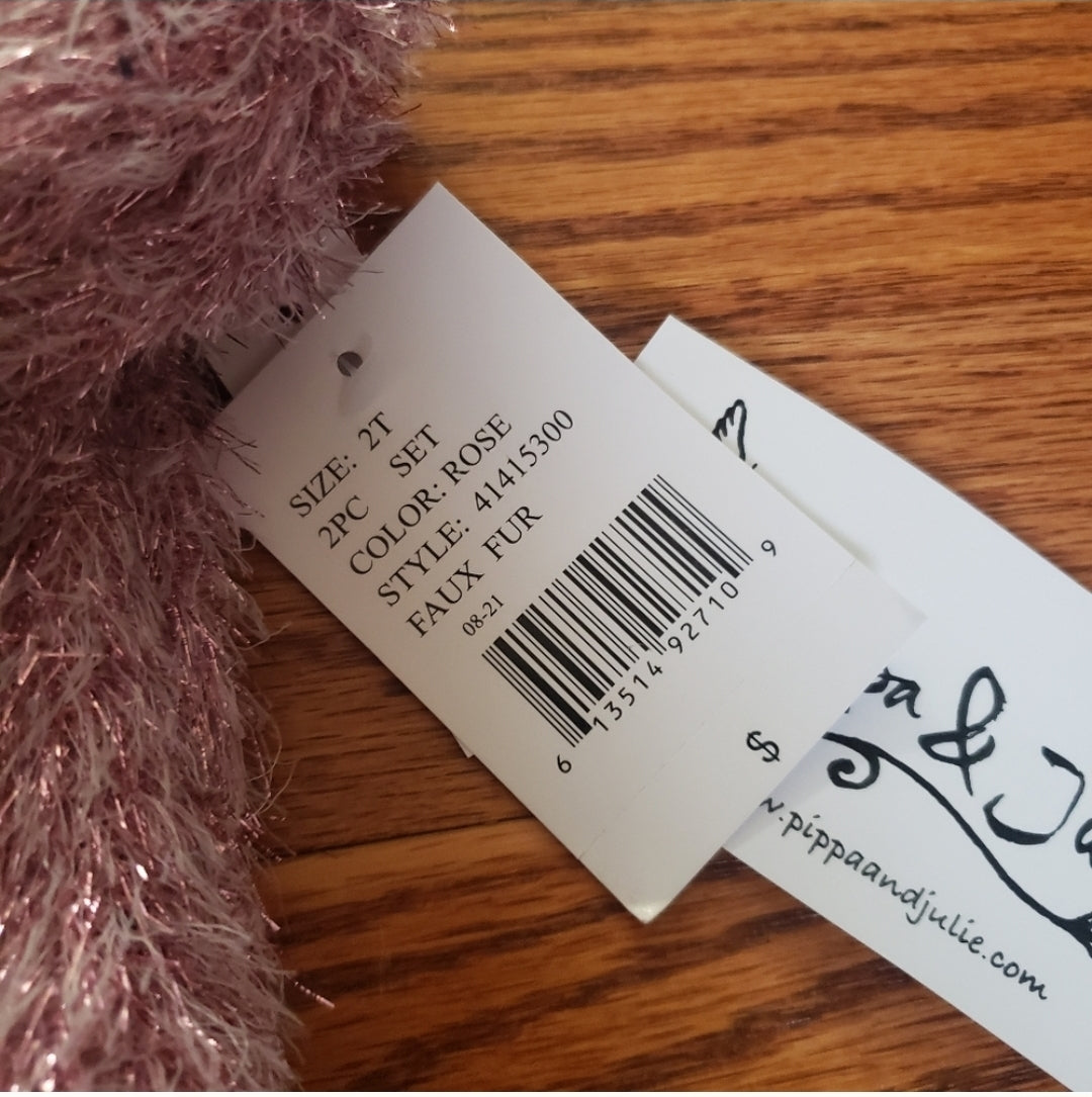 #142 NWT Pippa & Julie 2T Faux Fur Sweatshirt Leggings