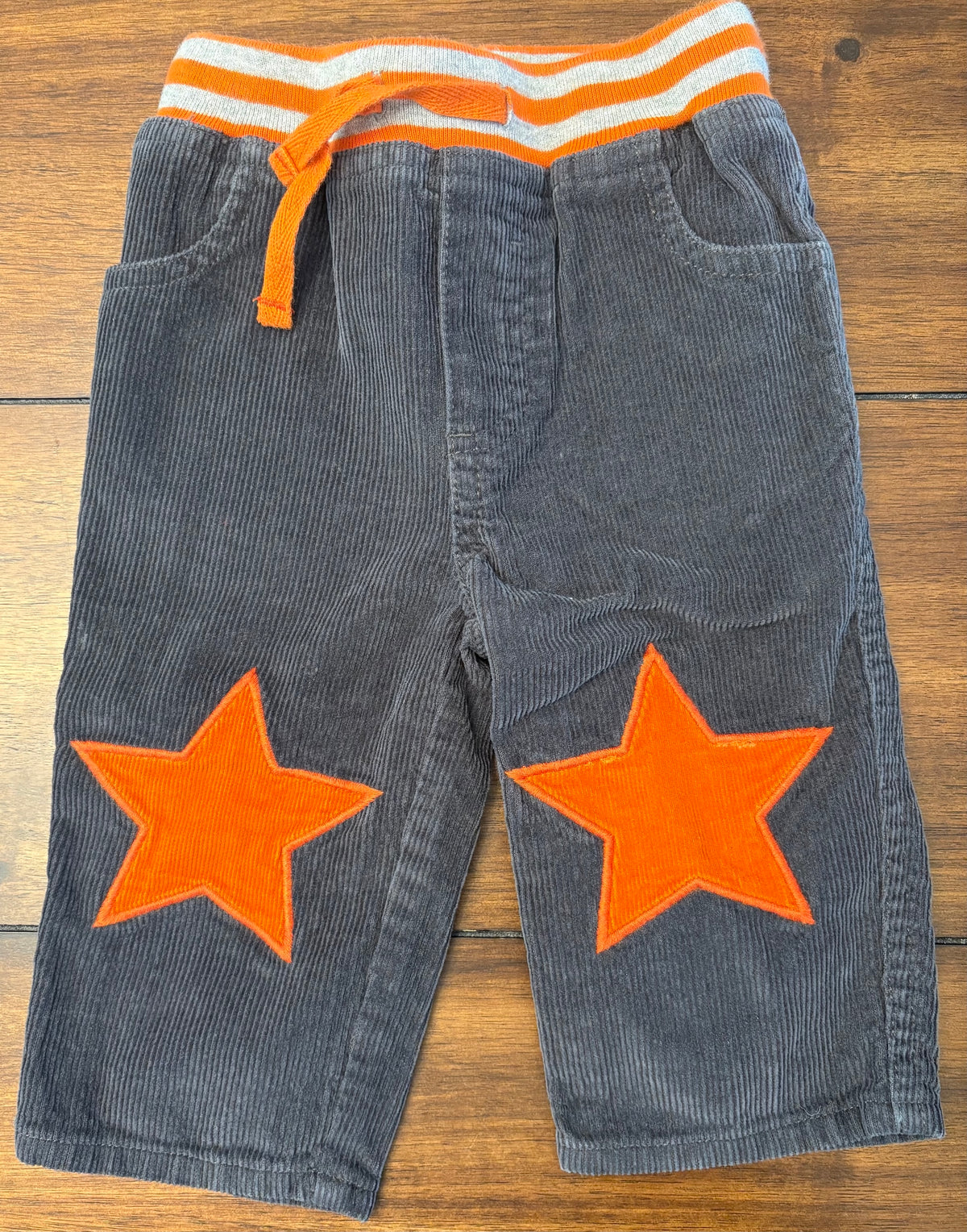 #197 Mini Boden Boys Size 6-12M Navy Corduroy Pants with Orange Star Knee Patches