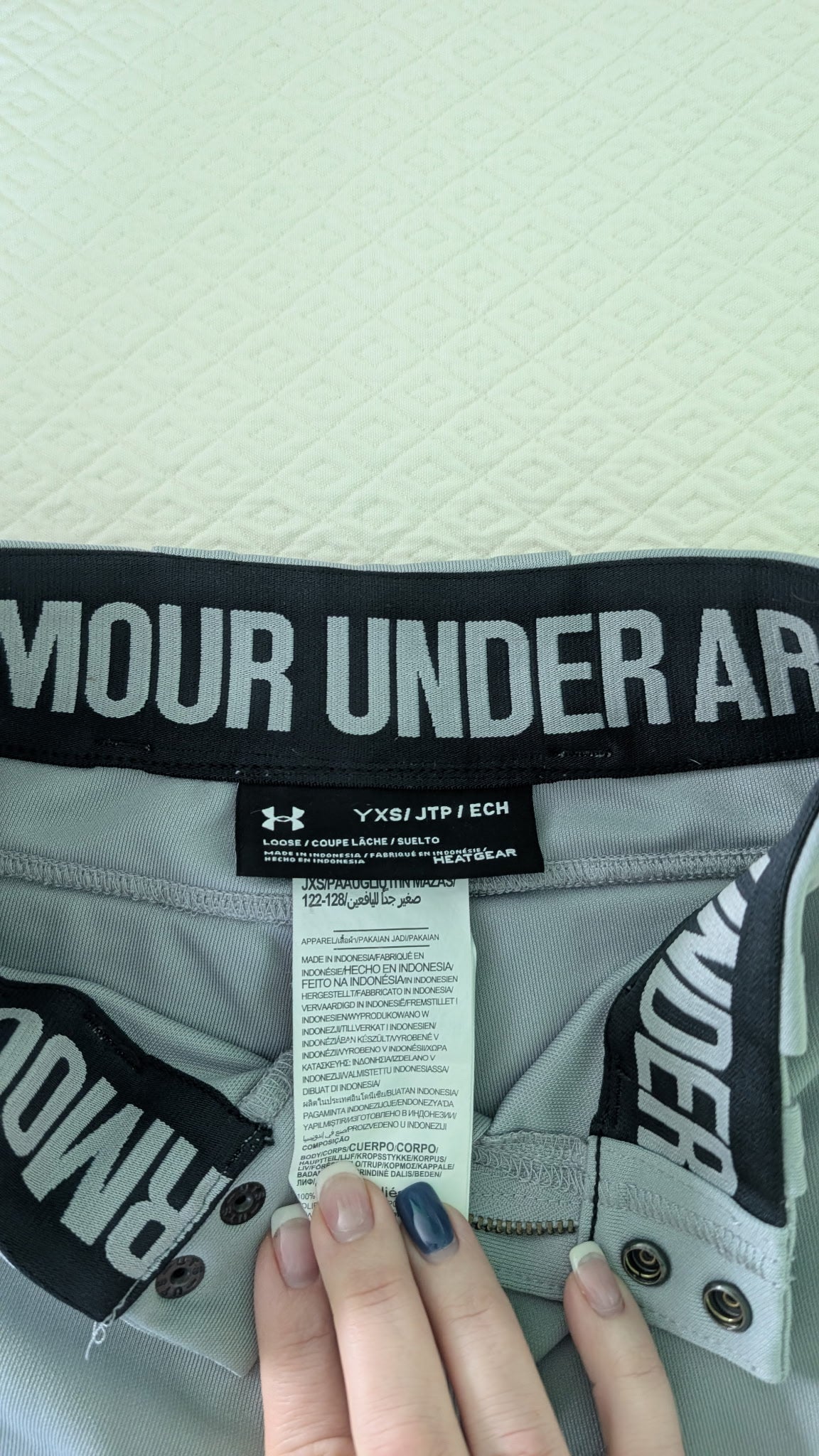 55 - Under Armour softball pants sz youth XS