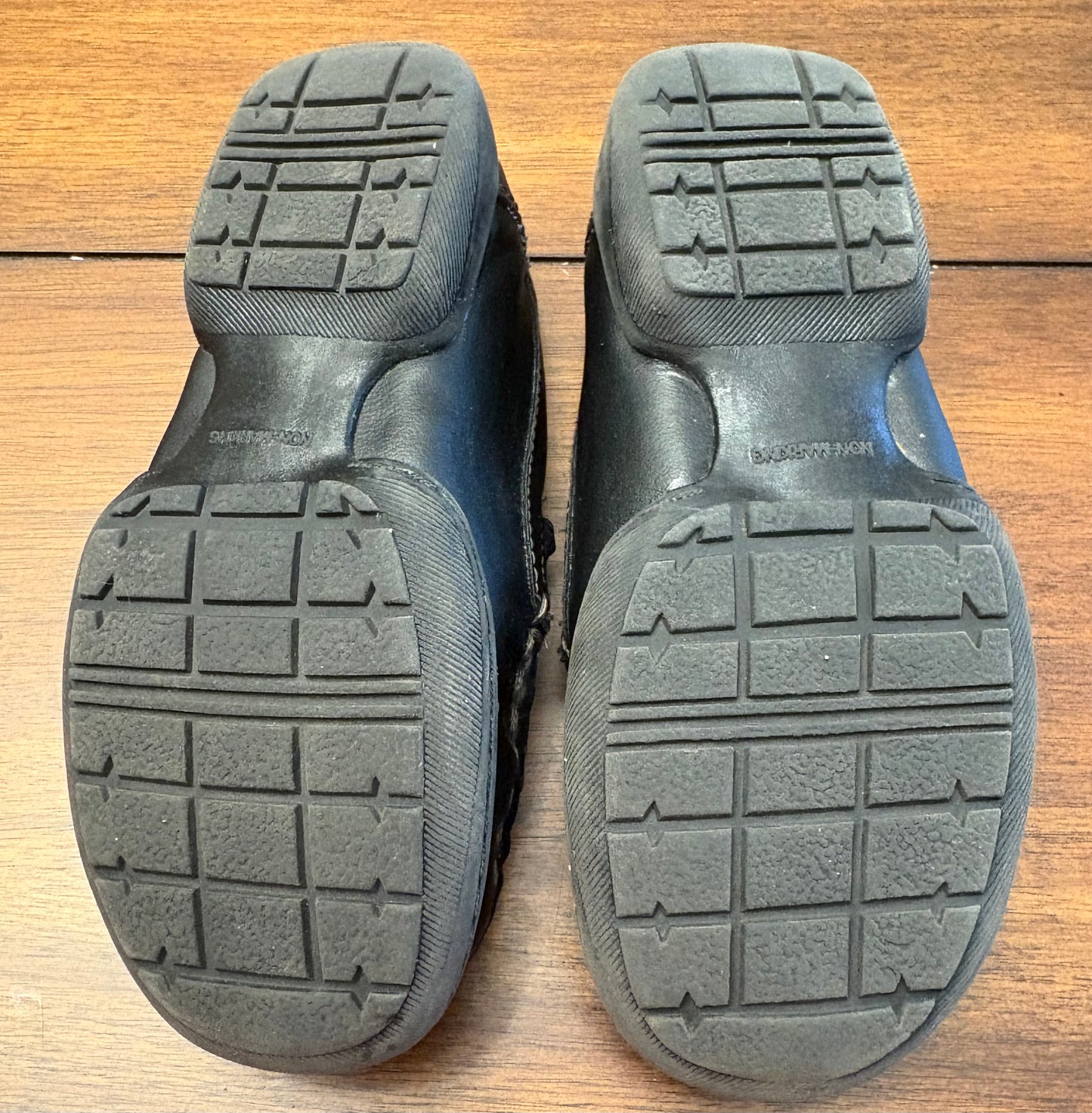 Seller #210 Nordstrom Boys Size 9.5 Black Leather Slip On Loafers