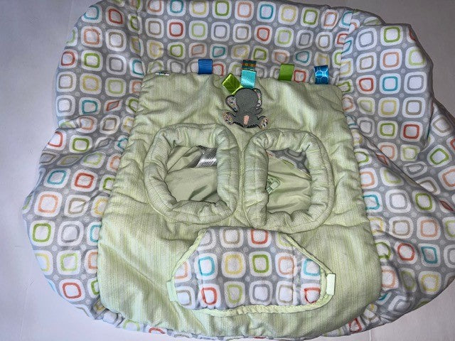 #78 gender neutral elephant shopping cart/highchair cover
