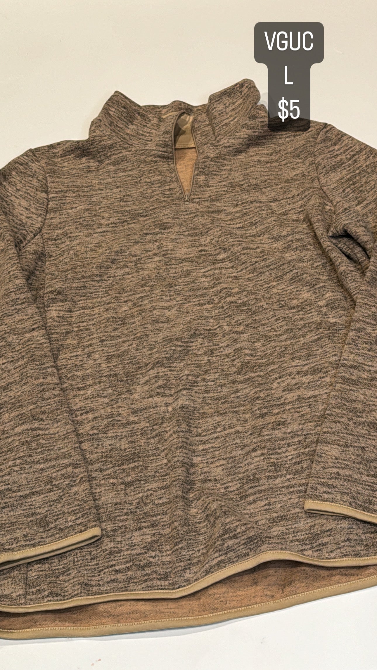 44 No brand L lightweight fleece pullover
