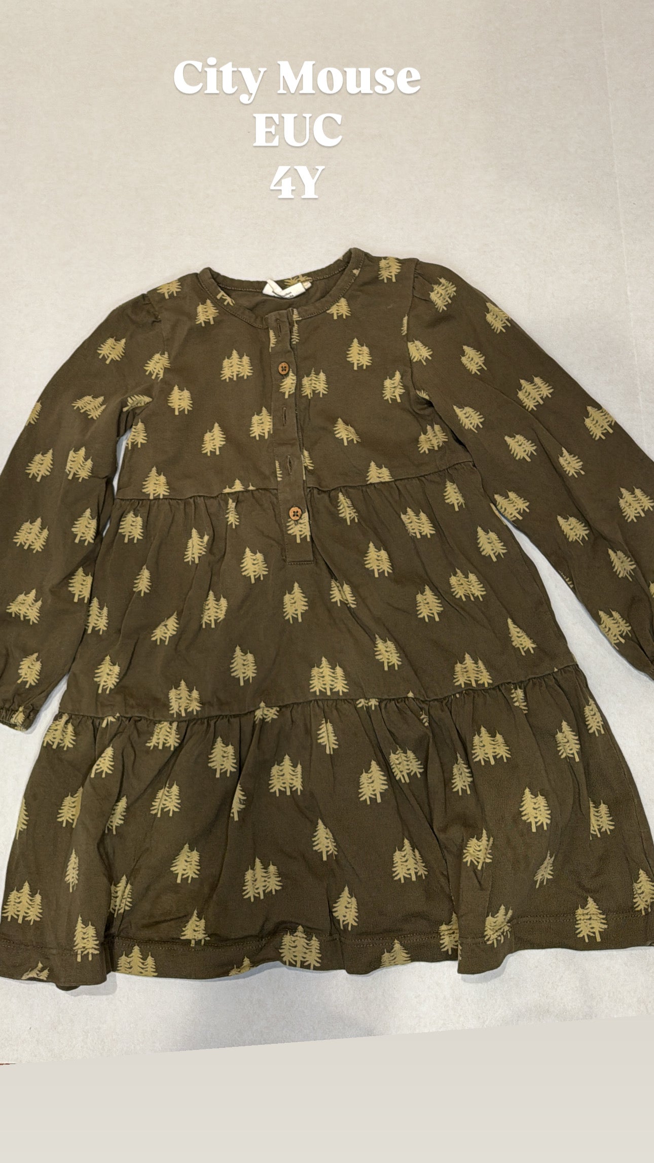 44 city mouse 4Y Christmas tree dress