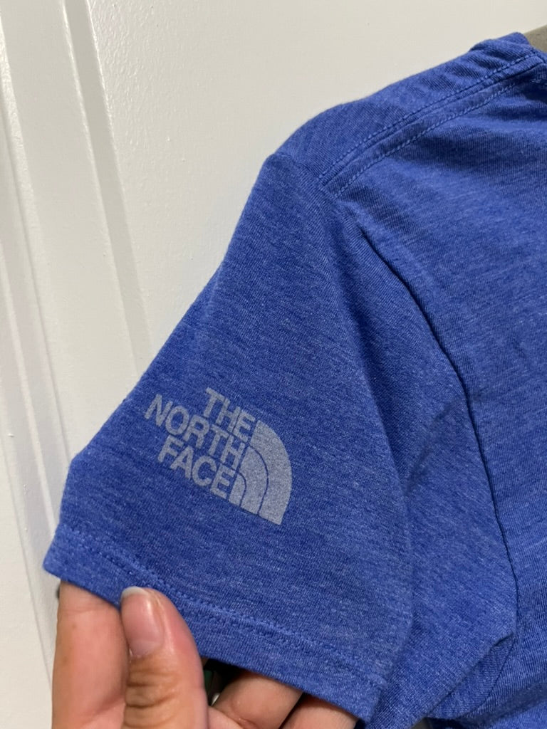 Seller #76 - The North Face Take a Hike V-neck T-shirt in Blue, Size Small Slim Fit, Outdoor