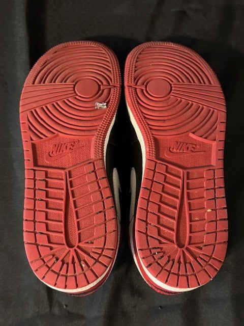 REDUCED #141 Nike Air Jordan 1 Low GS Bred Toe Black Gym Red White Retro 6.5Y JS