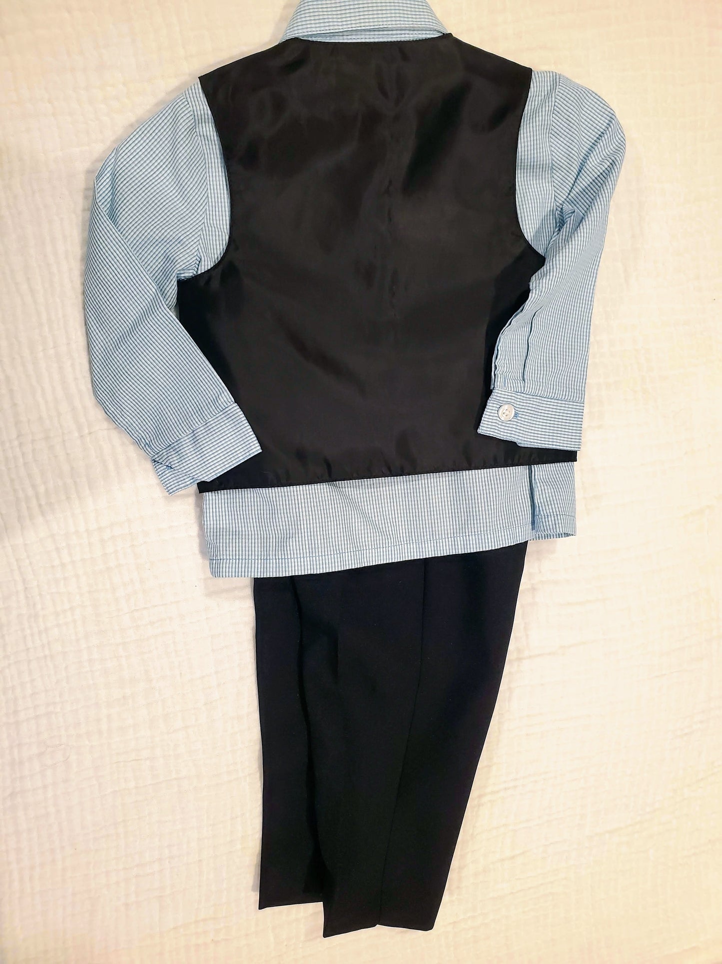 #131 Van Heusen 4 piece set dress clothes (shirt, pants, vest, bowtie) boys size 18M