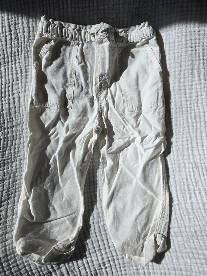 #131 dip white linen pants girls size 4T