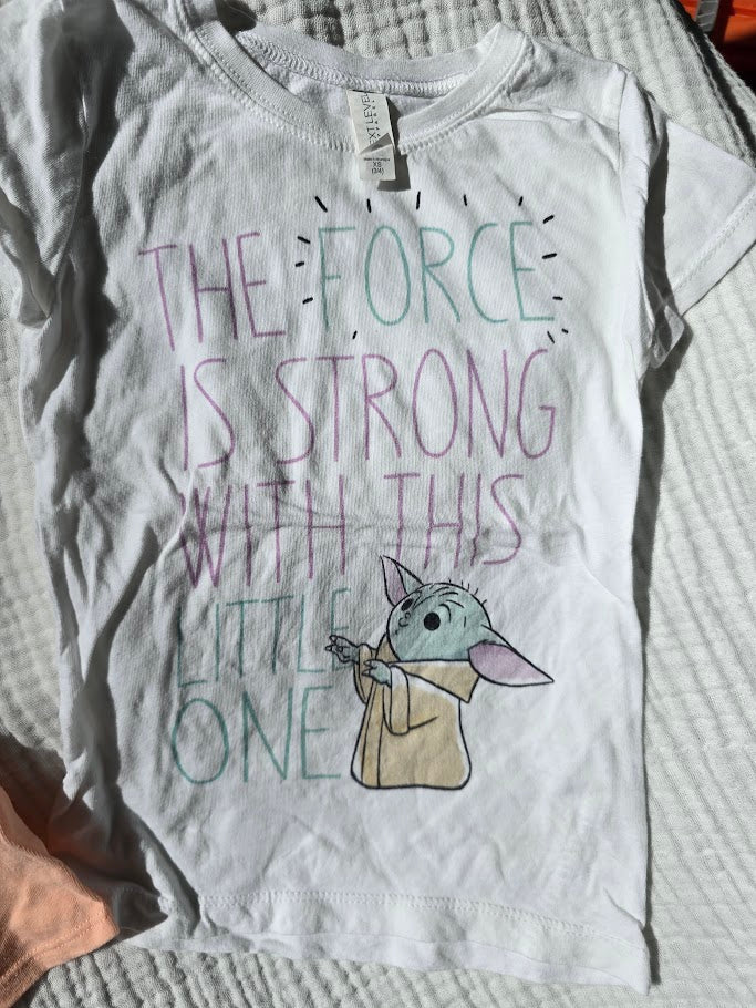 #131 2 Girls T-shirts Star Wars and Paw Patrol size 4