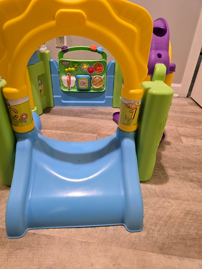 #131 Little Tikes Activity Garden