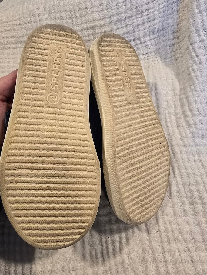 #131 Sperry boat shoes rubber boys size 9