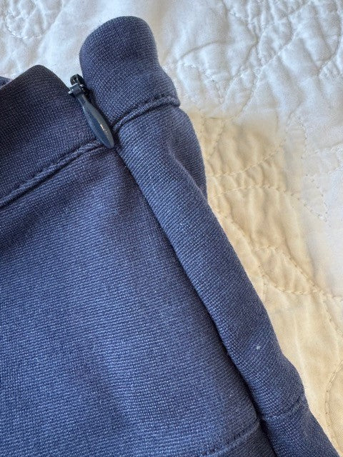 REDUCED!! Seller 76 Girls Gap Nav-colored pleated uniform skirt, Size S (6-7)