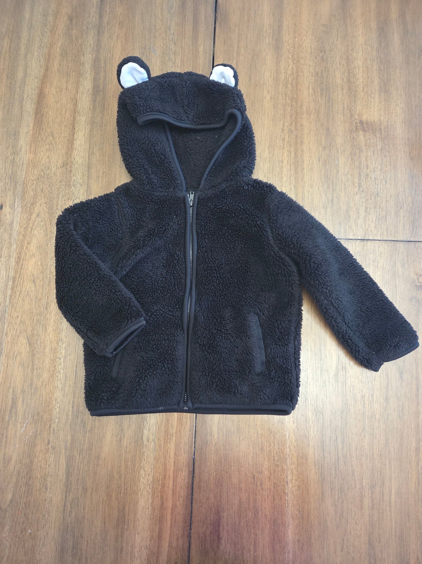 Seller 184 girls 24 month bundle