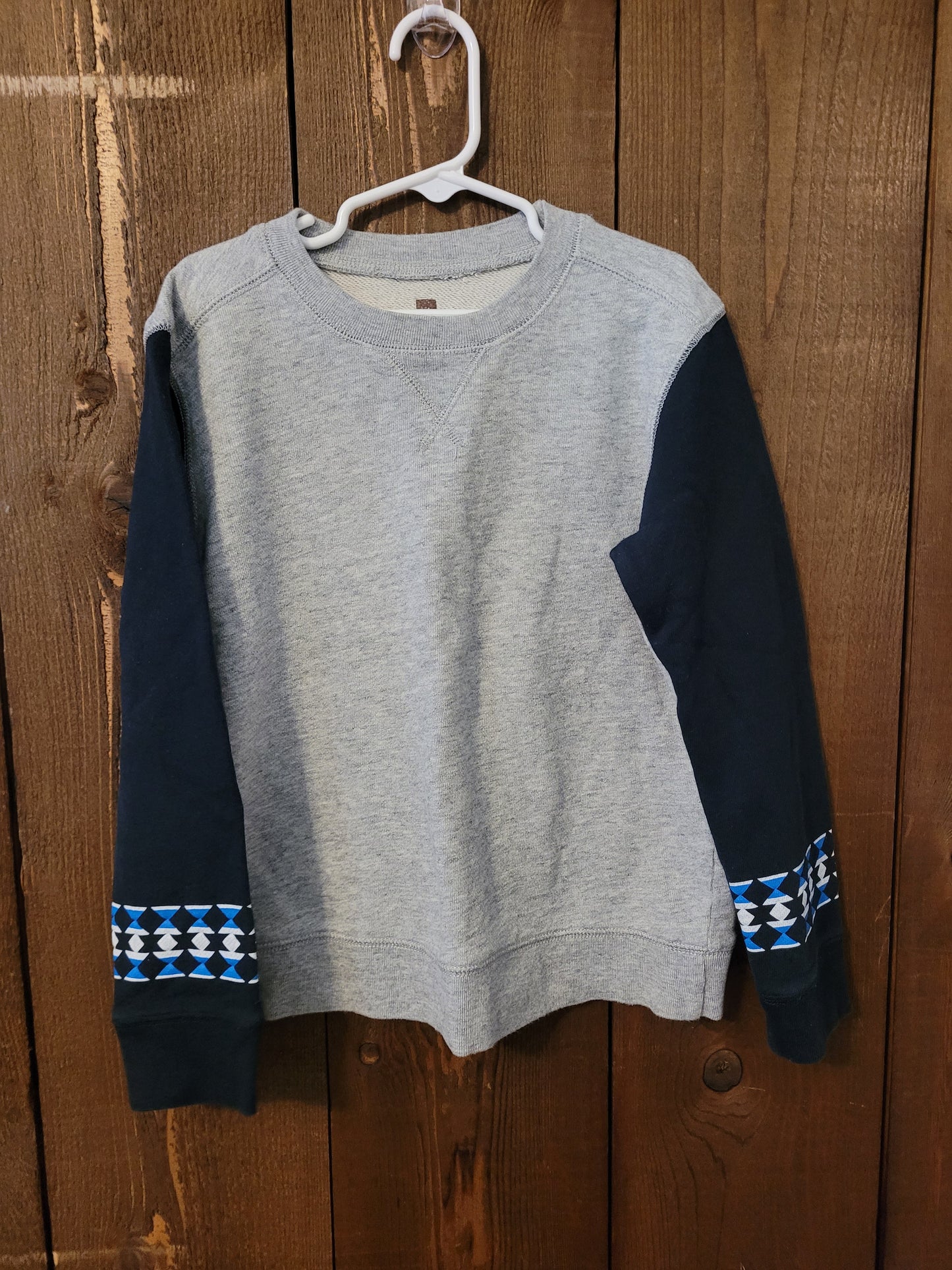 #109 *REDUCED* Tea Collection Geometric Detail Sweatshirt Boys Size M (6-7)