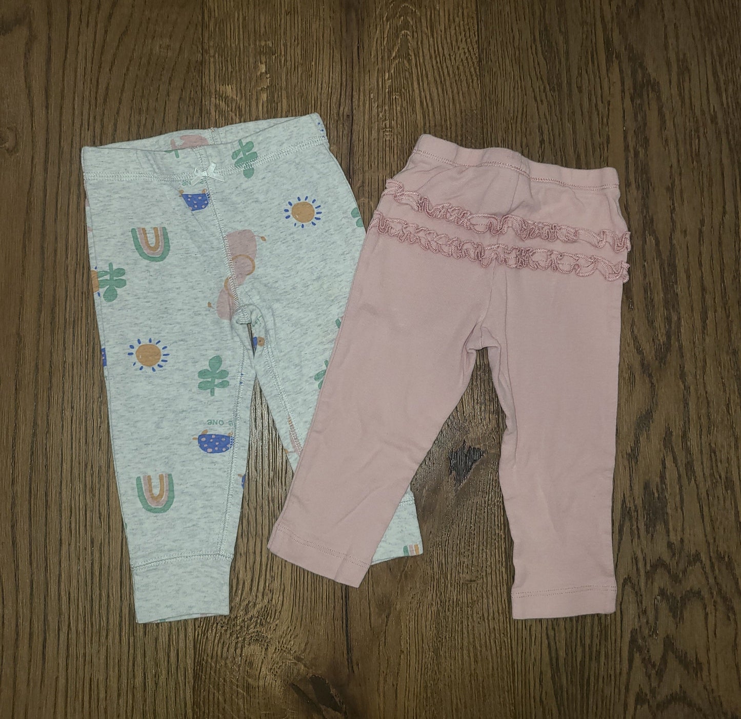 Seller #4 - Carter's 6-9 month girls pant set (listing #1)
