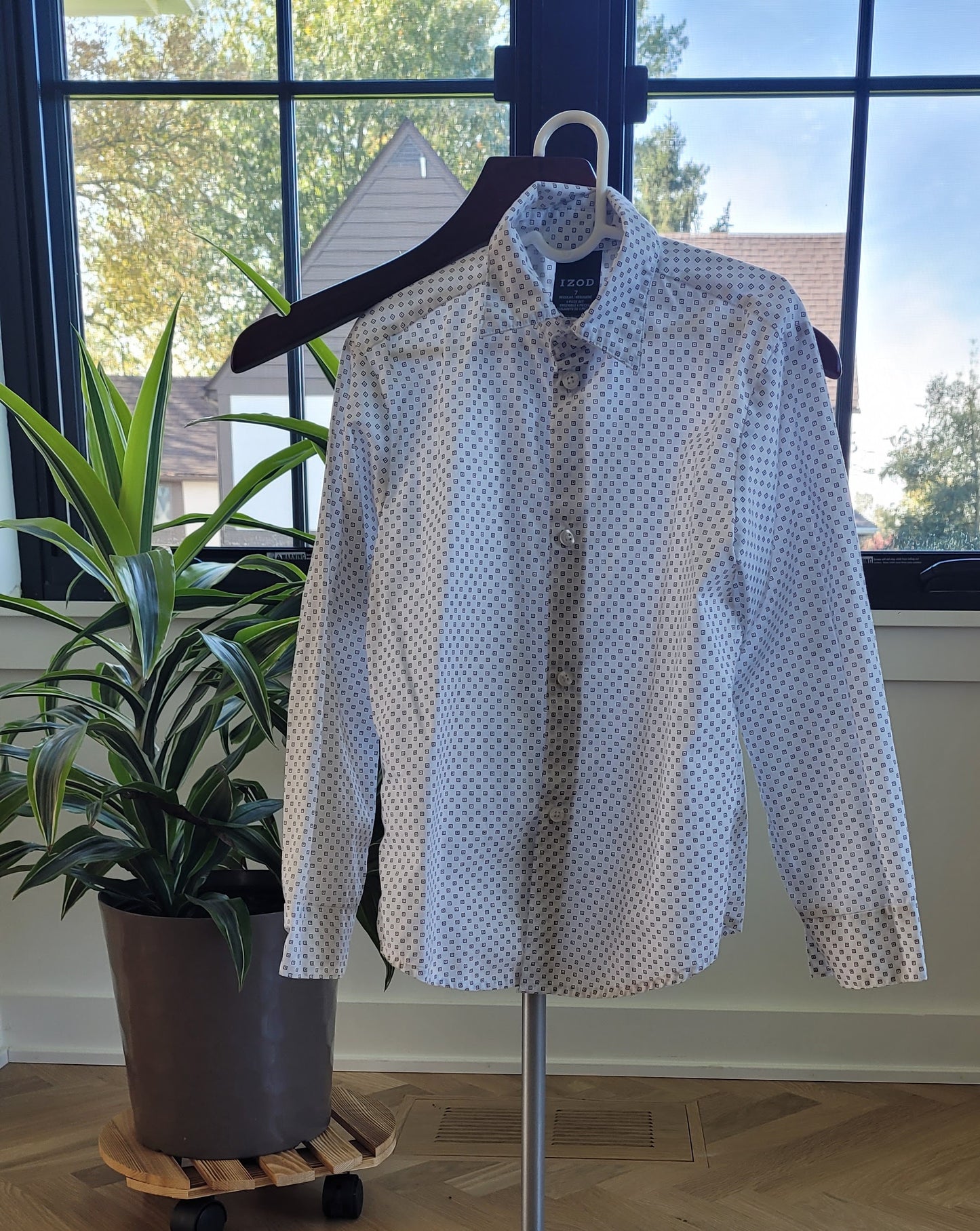 #211 IZOD Dress Pants and Dress Top Boys Size 7