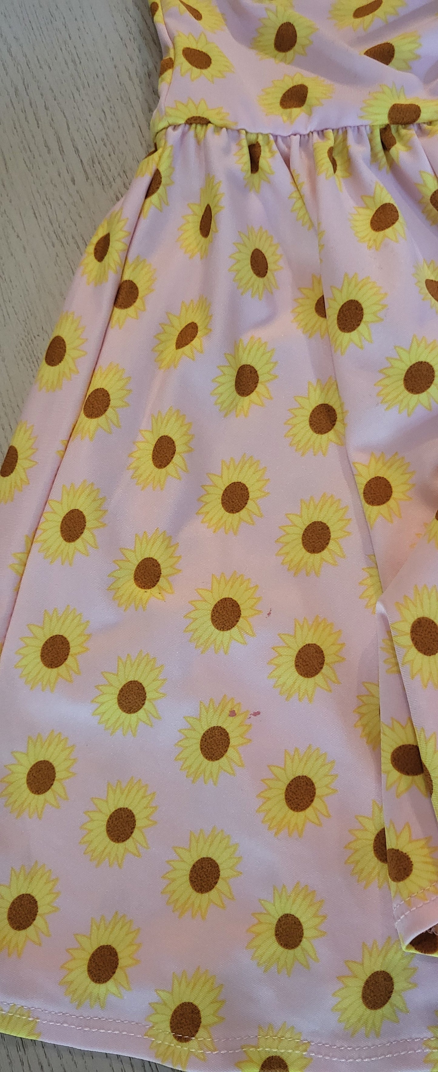 REDUCED: #9--- Girls 3-4. Full Twirl sunflower tank dress. Perfect for spinning!