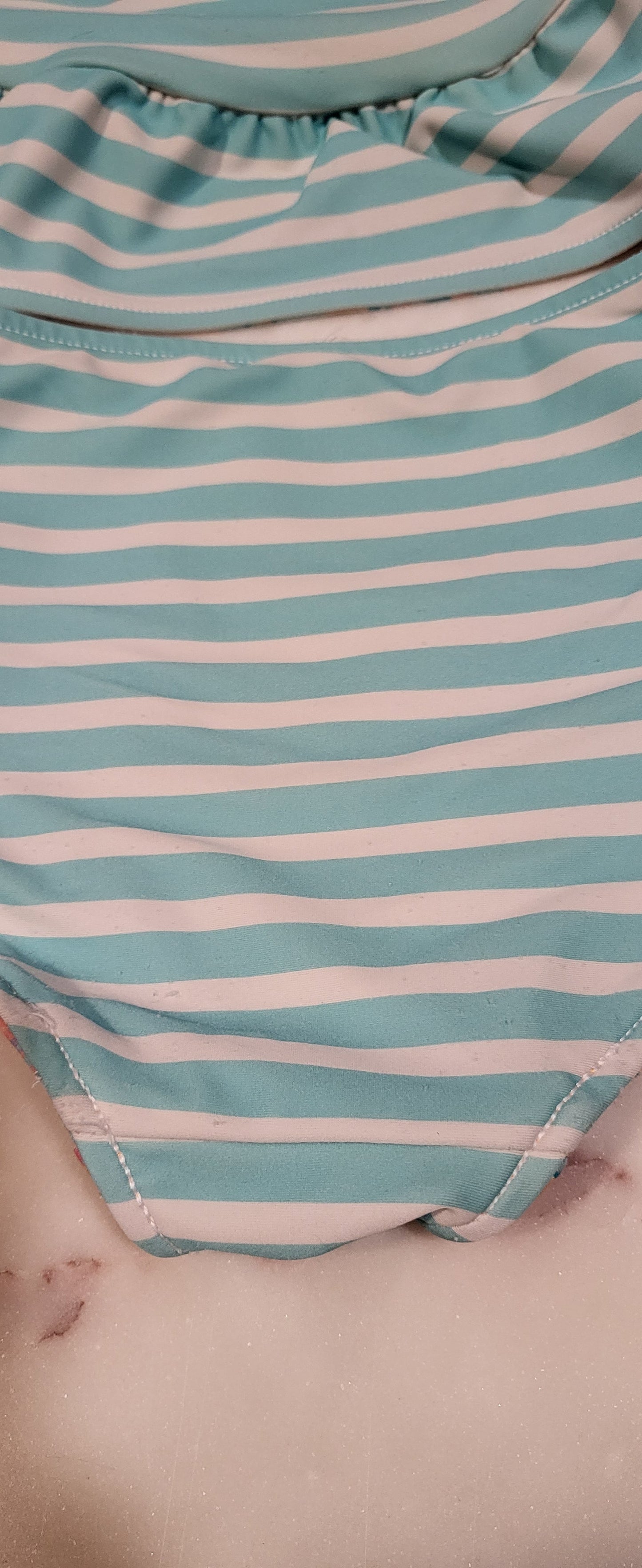 REDUCED: #9--- Girls 5. Rufflebutts Vibrant Valley Reversible Peplum Tankini Swim.