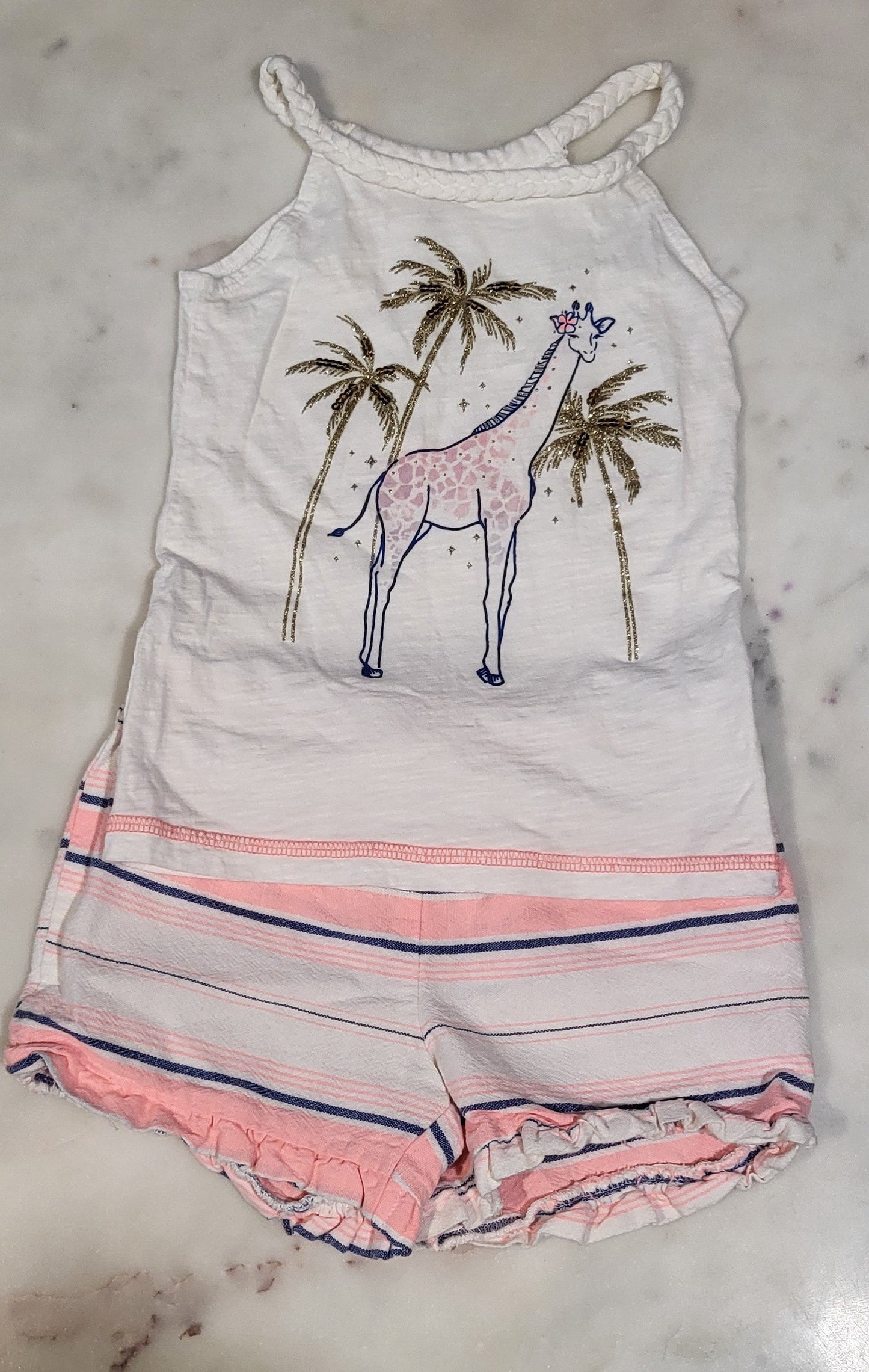 REDUCED: #9--- Girls 5. Carters Giraffe short set.