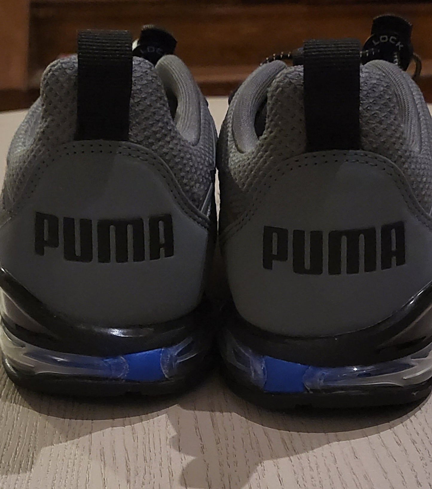 REDUCED: #9--- Men's 8. New Puma Voltaic Evo running shoe