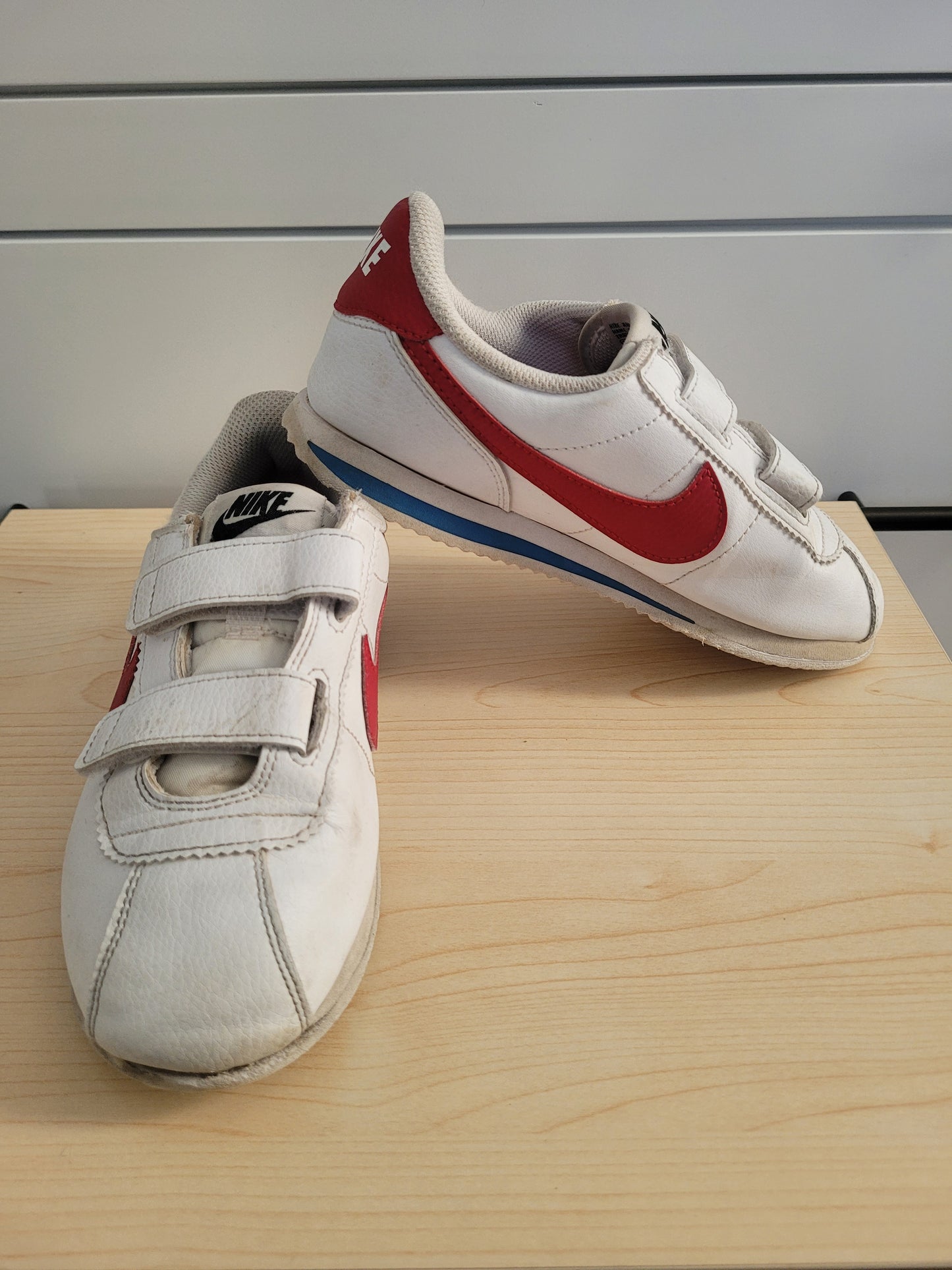 #111 Nike Cortez Boys Size 2Y