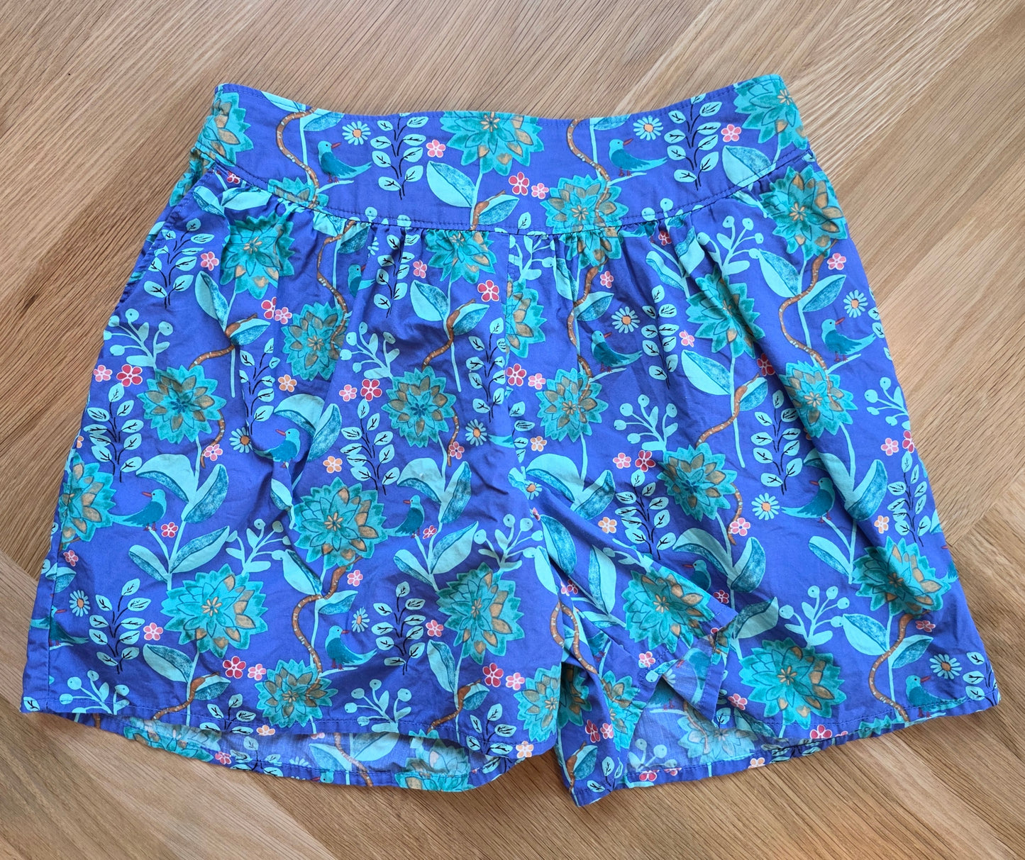 #147 Tea Collection Shorts Girls Size 8