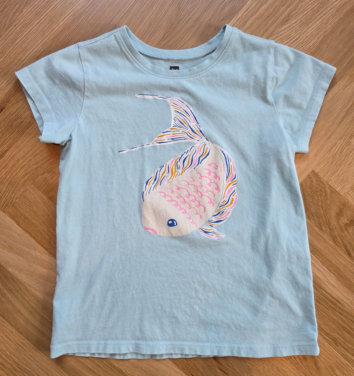 #147 Tea Collection T-shirt Girls Size 7
