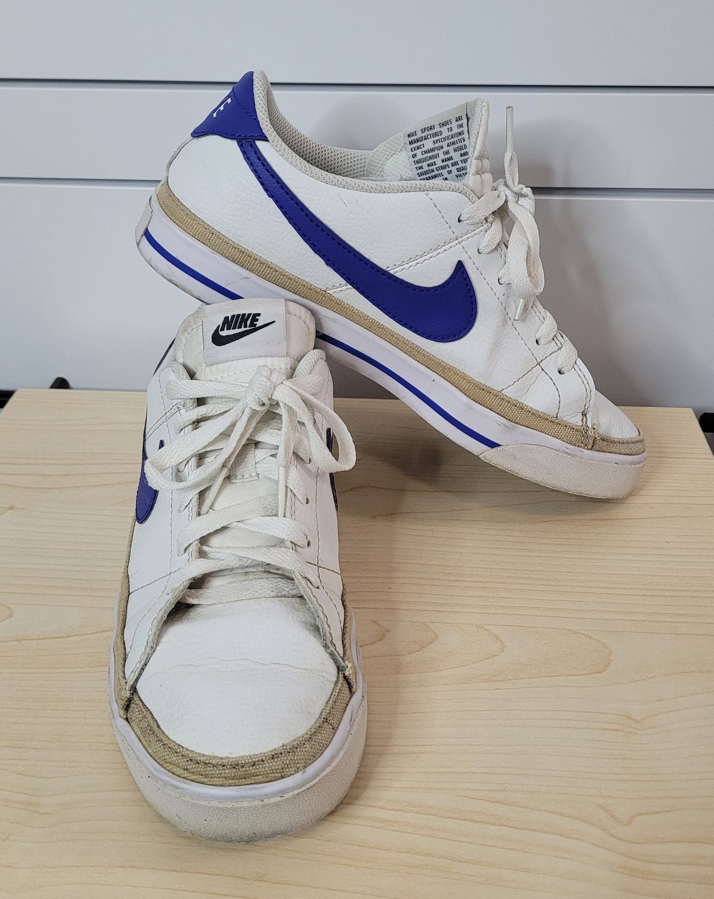 #44 Nike Court Legacy Sneakers Women Size 8.5