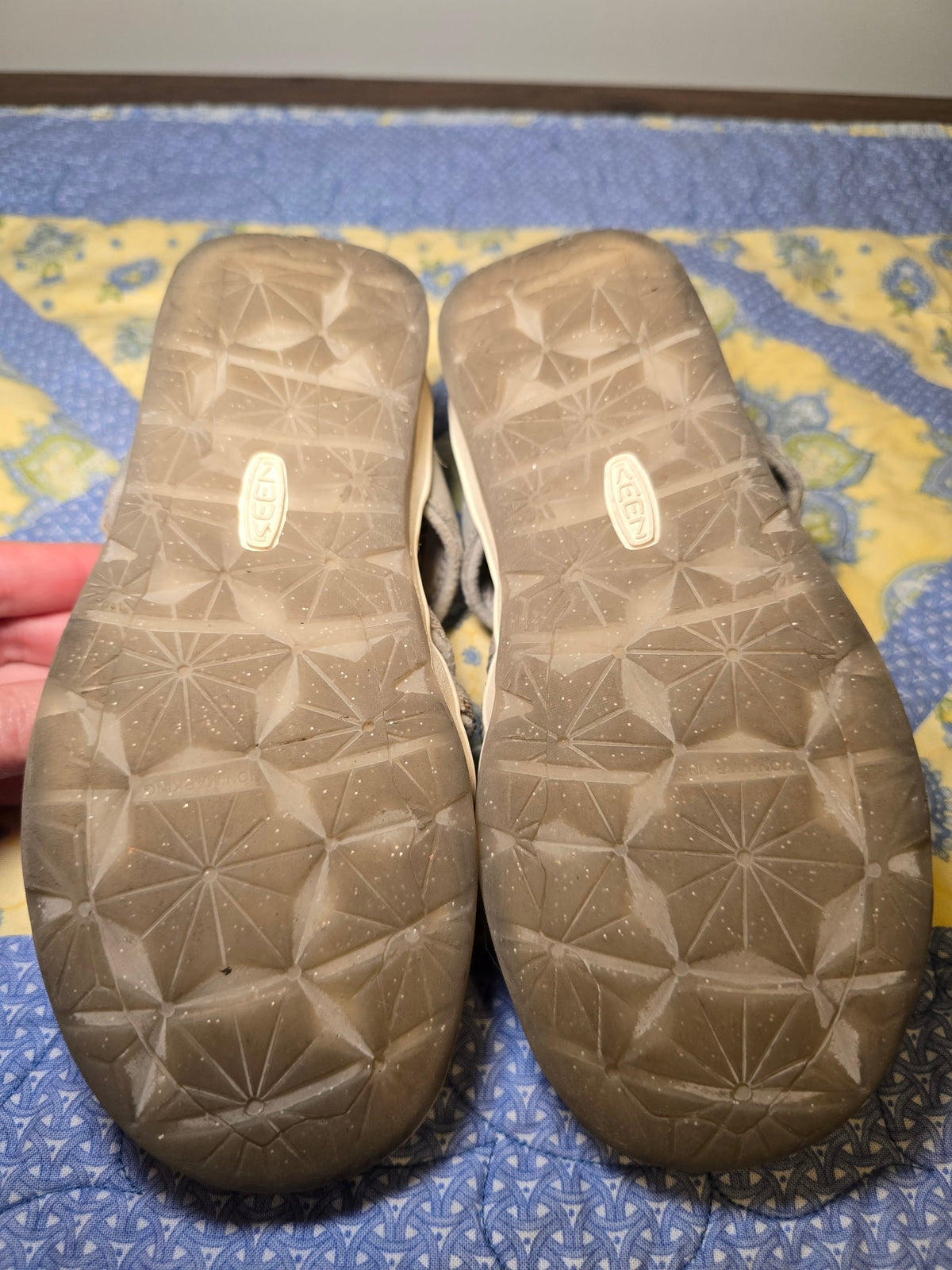 #131 Keen silver water sandals sz 13