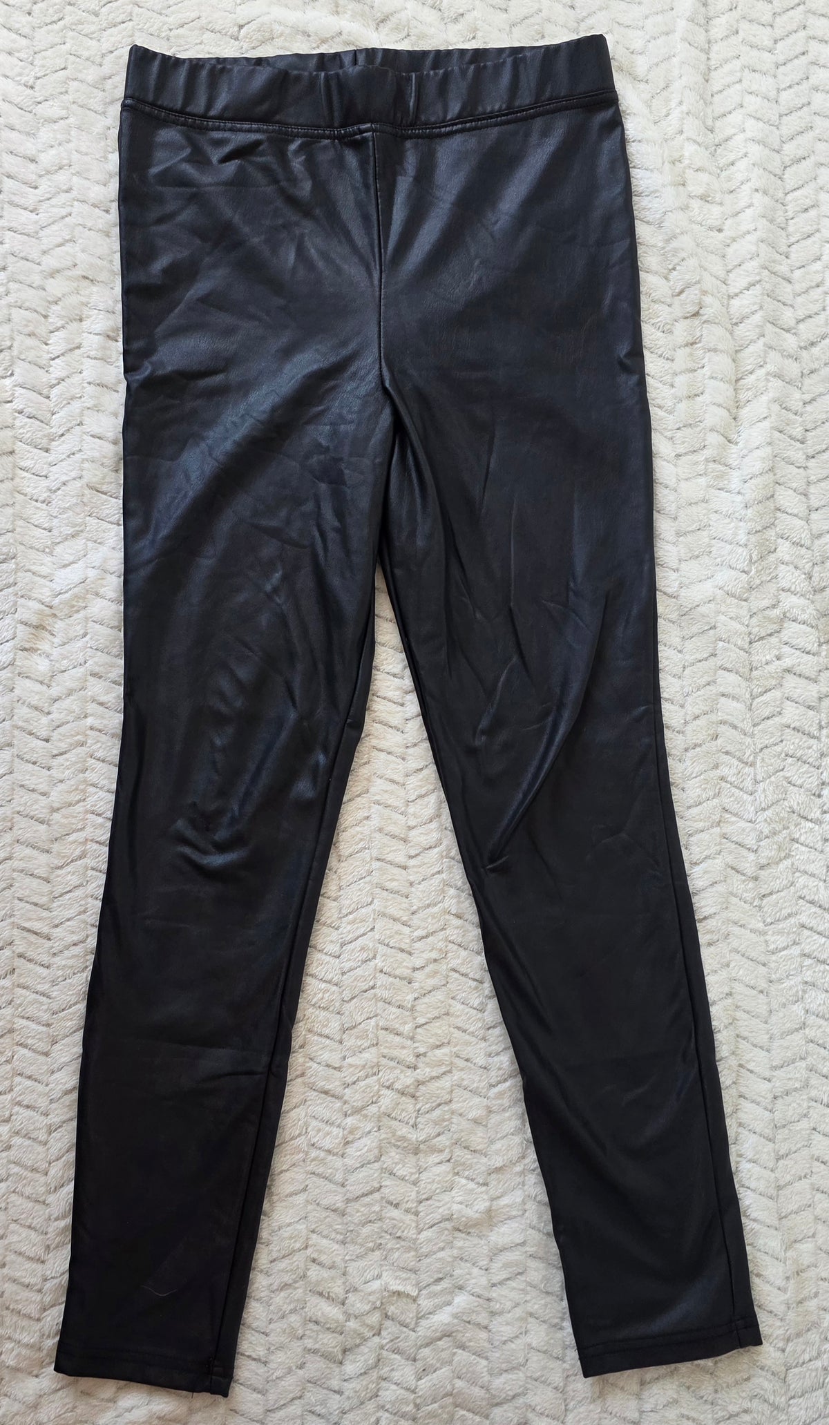 #190 Girls XL (14/16) Art Class Faux Leather Leggings
