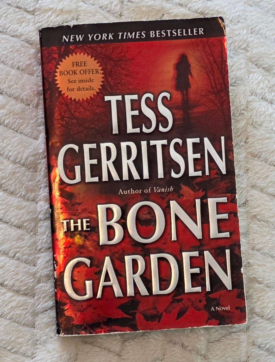 #190 The Bone Garden – Tess Gerritsen (paperback)