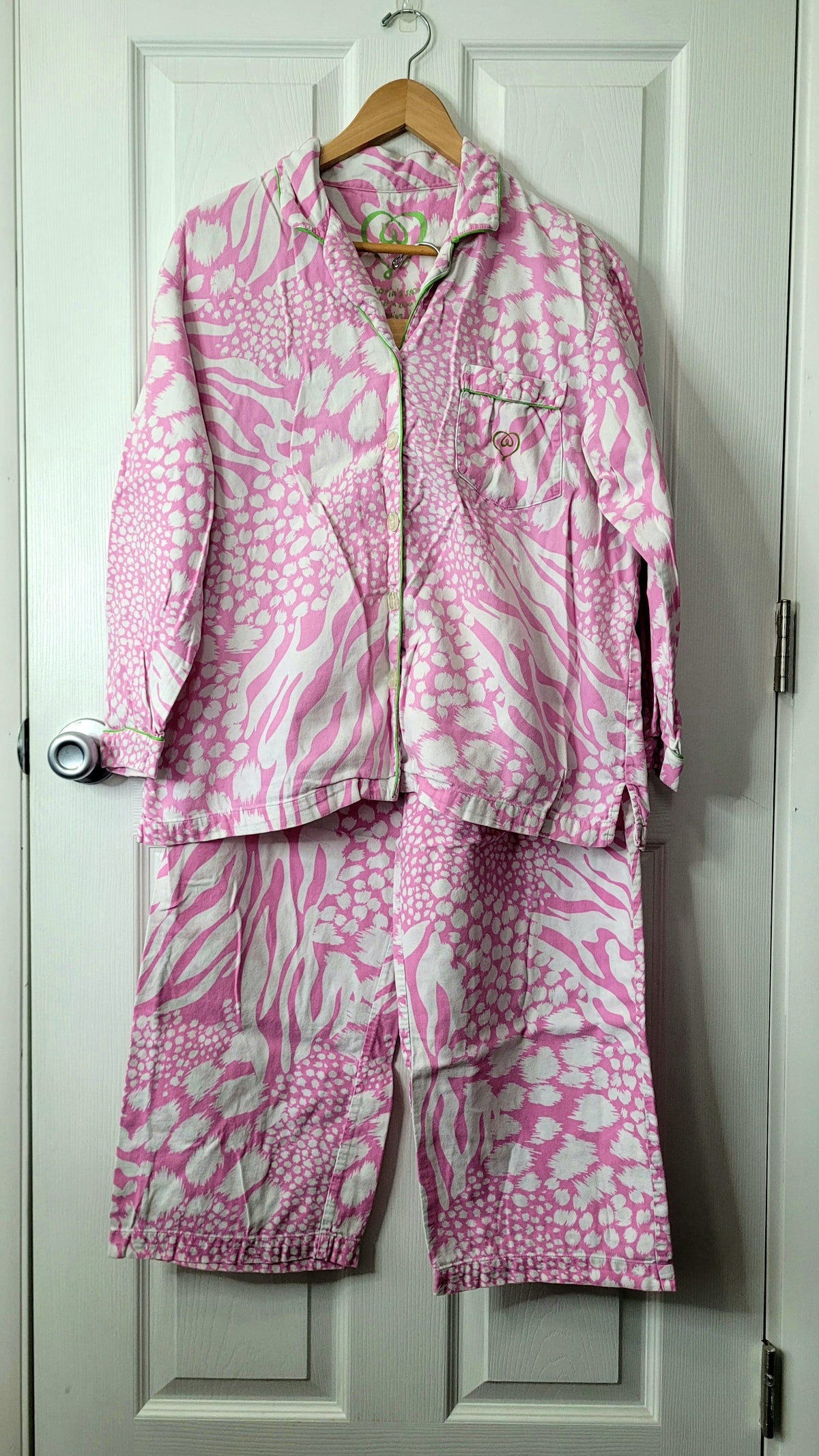 #164 Victoria's Secret Pink Animal Print Cotton Pajamas Women M