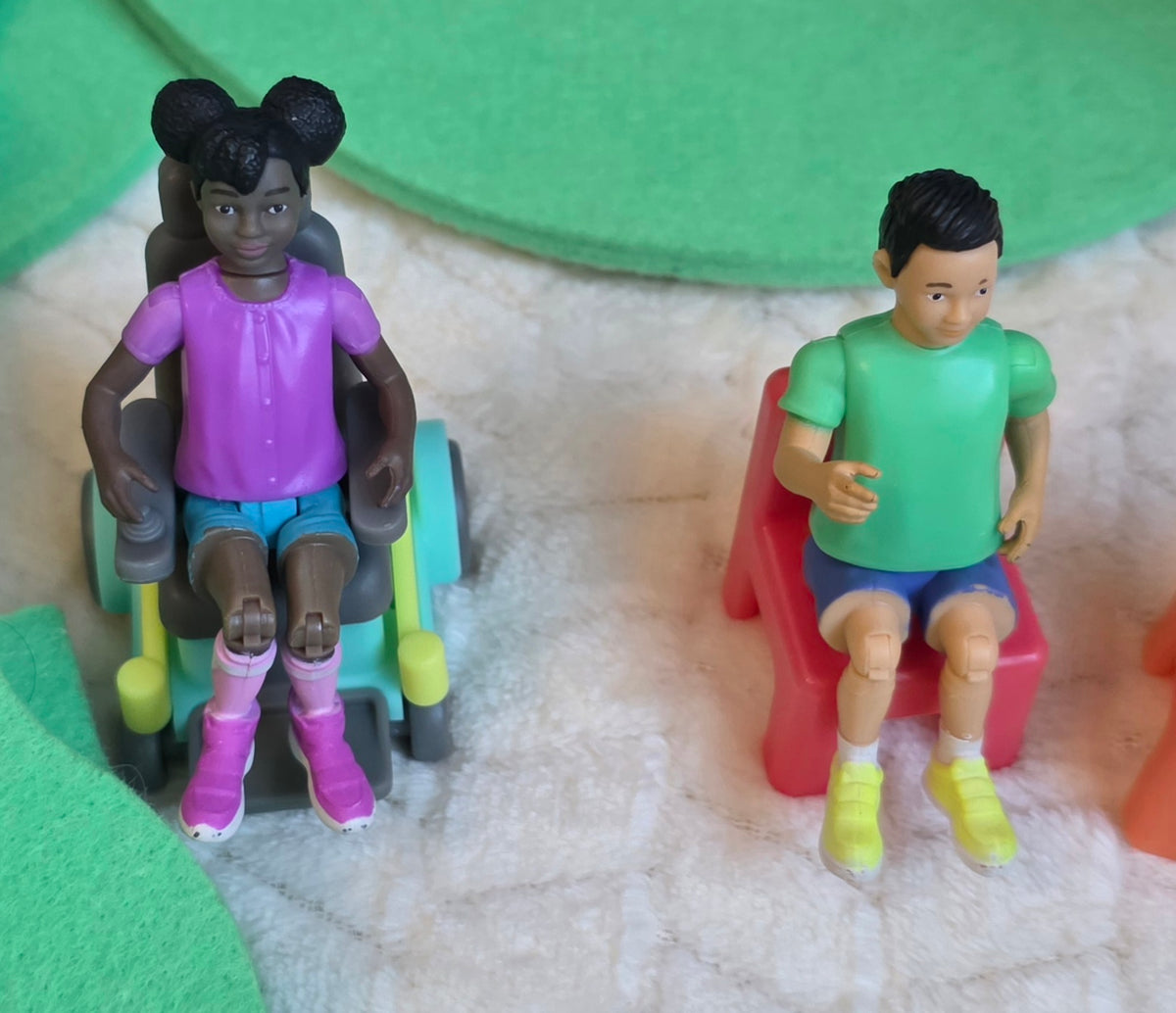 #190 Lovevery Connector Play Kit – Partial Set (Modular Village + Pathways + Friends + Swing Set)
