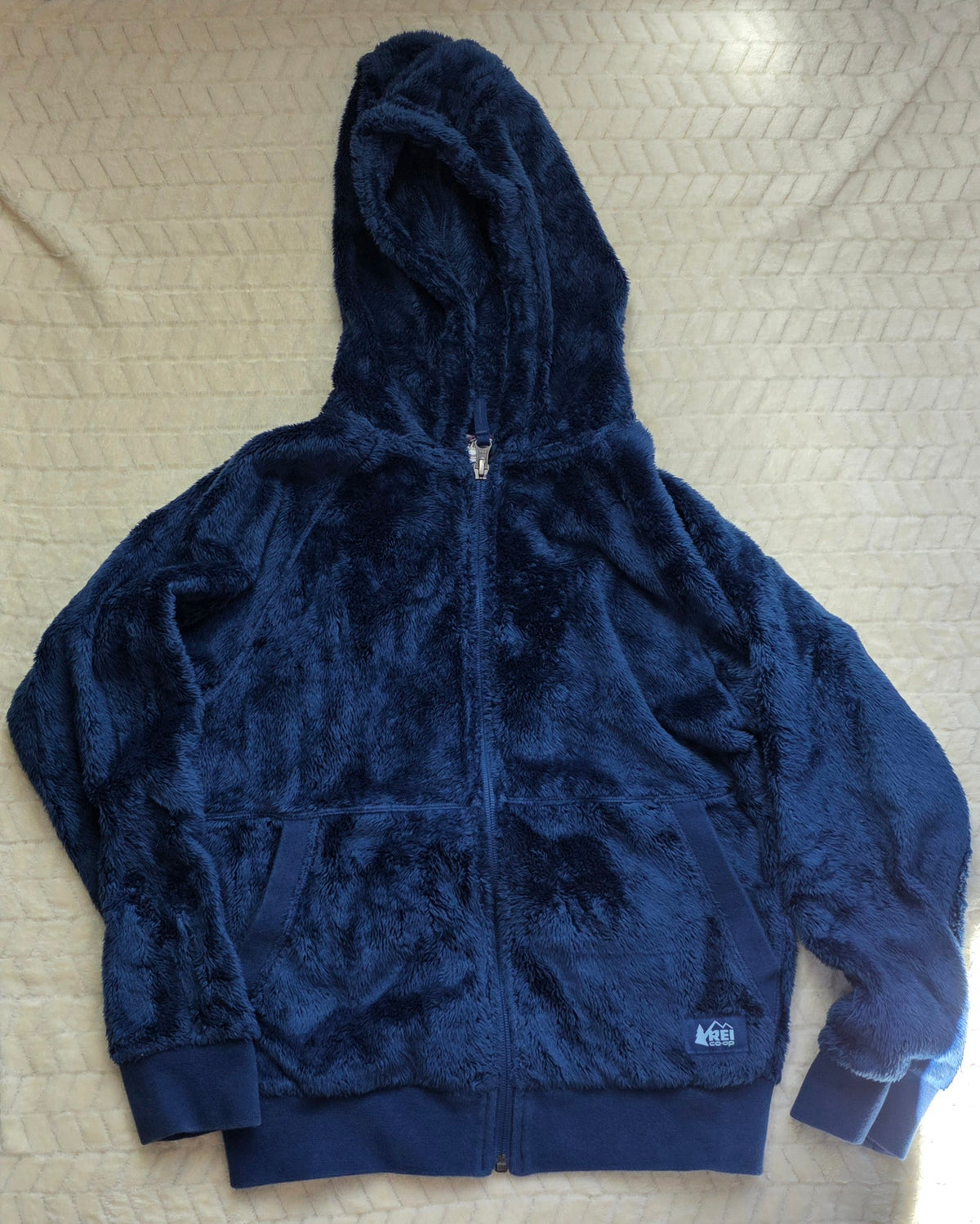 #190 Girls M (10–12) REI Fuzzy Hooded Jacket Navy Blue Zip‑Up