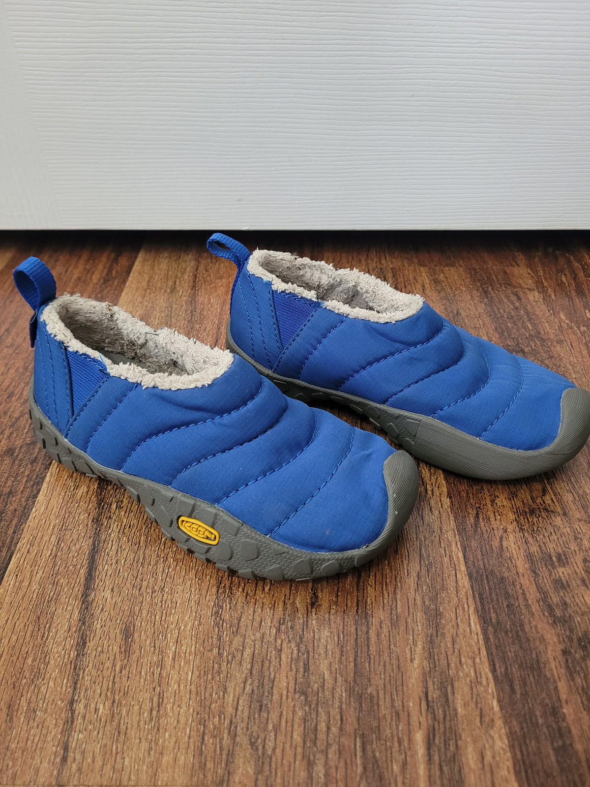 #164 Keen Sherpa-Lined Winter Shoes Boys 11