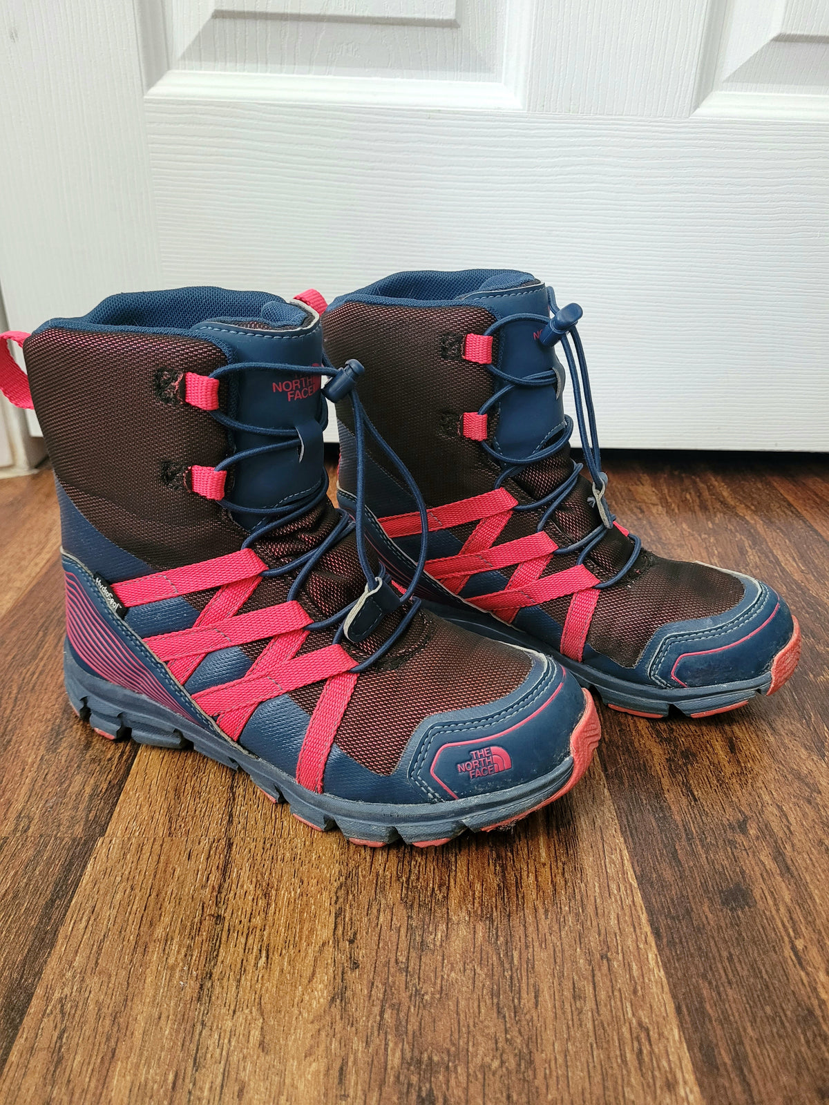 #164 North Face Winter Boots Girls 2