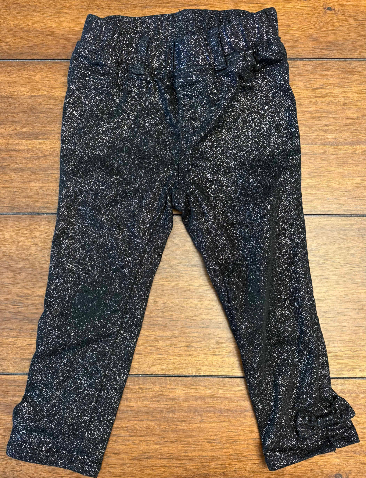 #197 Gap Girls Size 3T Black Khaki Glitter Pants