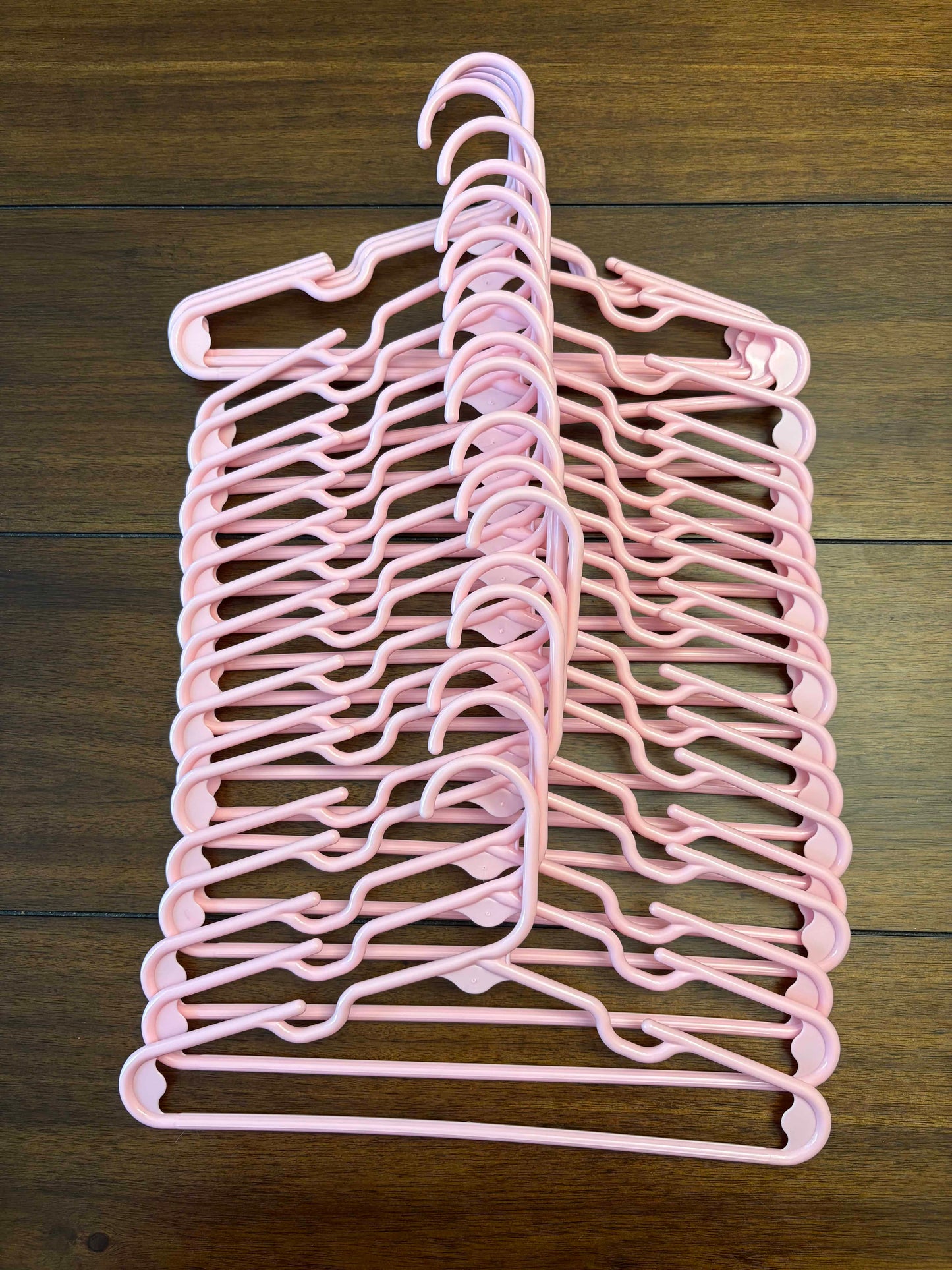 Seller #210 Girls Pink Plastic 20 Piece Hanger Set 1 of 2
