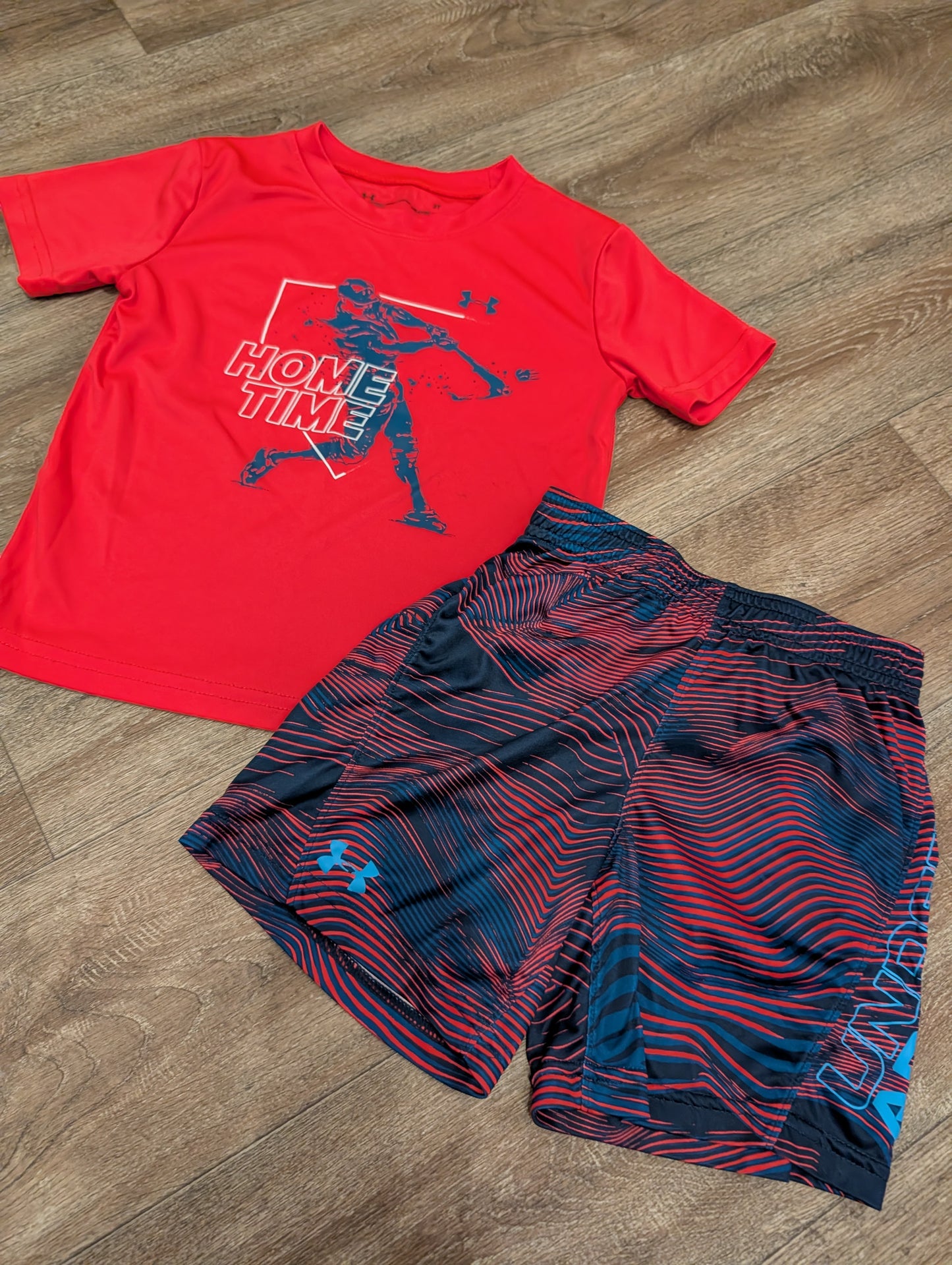#7 Boys Under Armour outfit size 3T