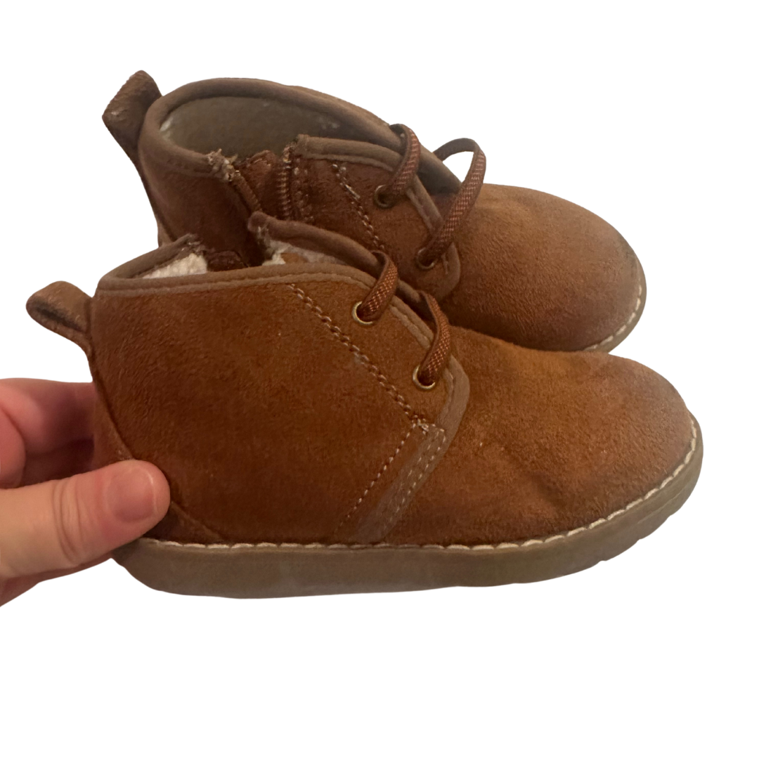 Seller 48- Kohls Toddler Boots Boys Size 9