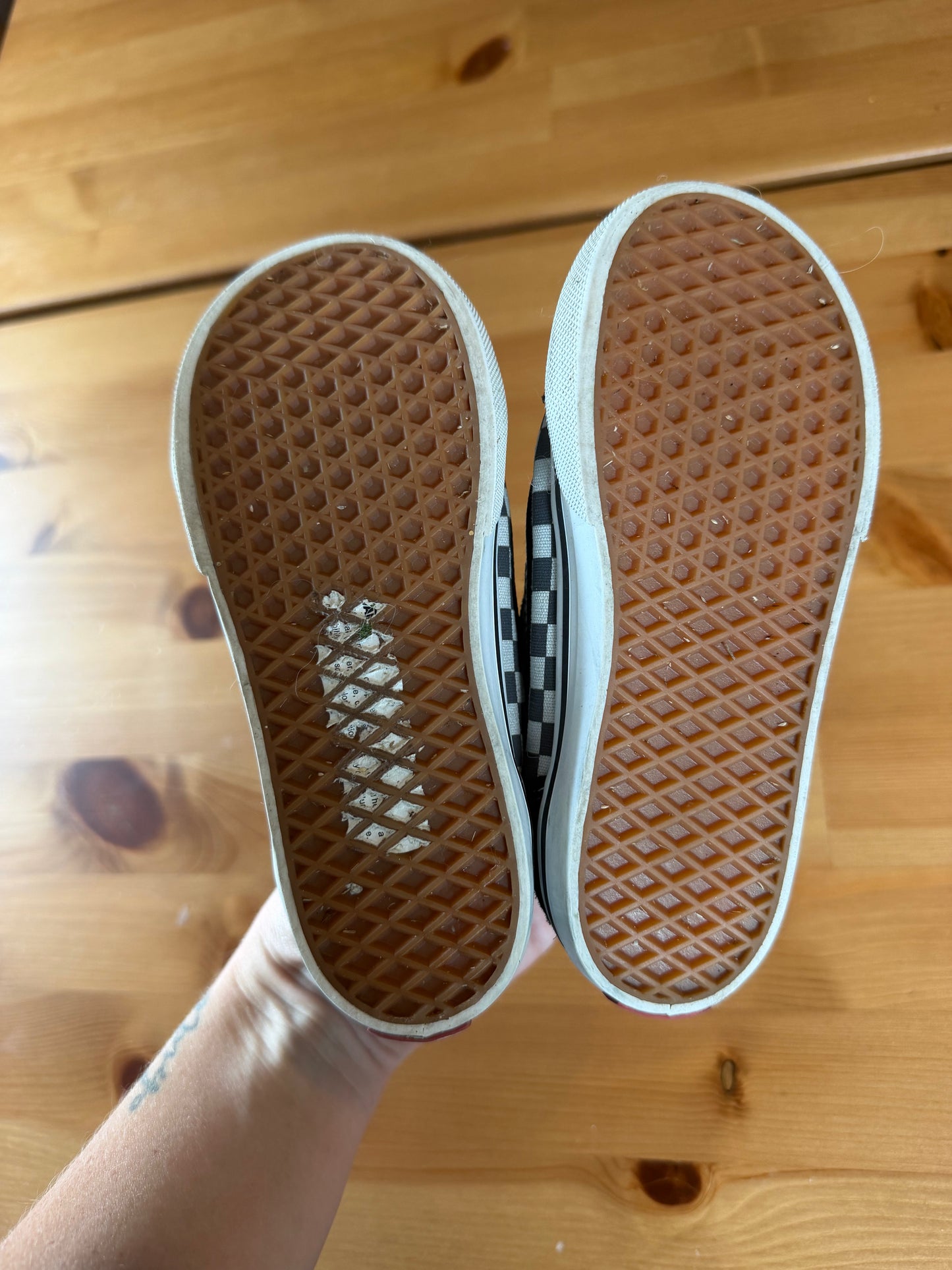Seller #94 Toddler Boys Vans 10.5c Checkered and Navy EUC