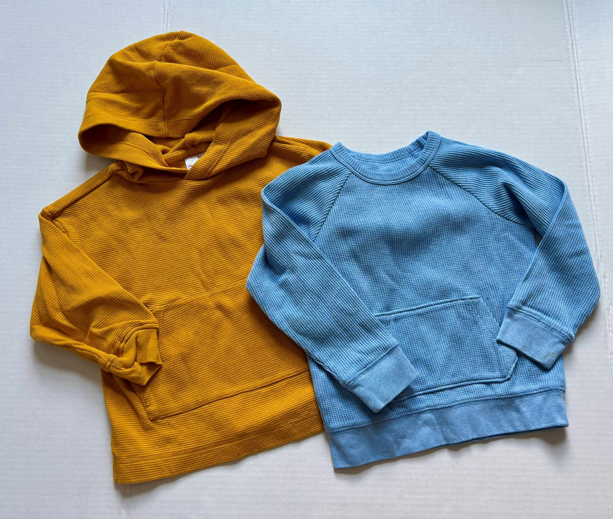 #154 Hanna and Primary Waffle Tops Boys 3t EUC-VGUC