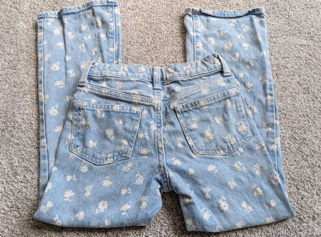 #17 Girls Old Navy Flower high rise Flare Jeans size 8