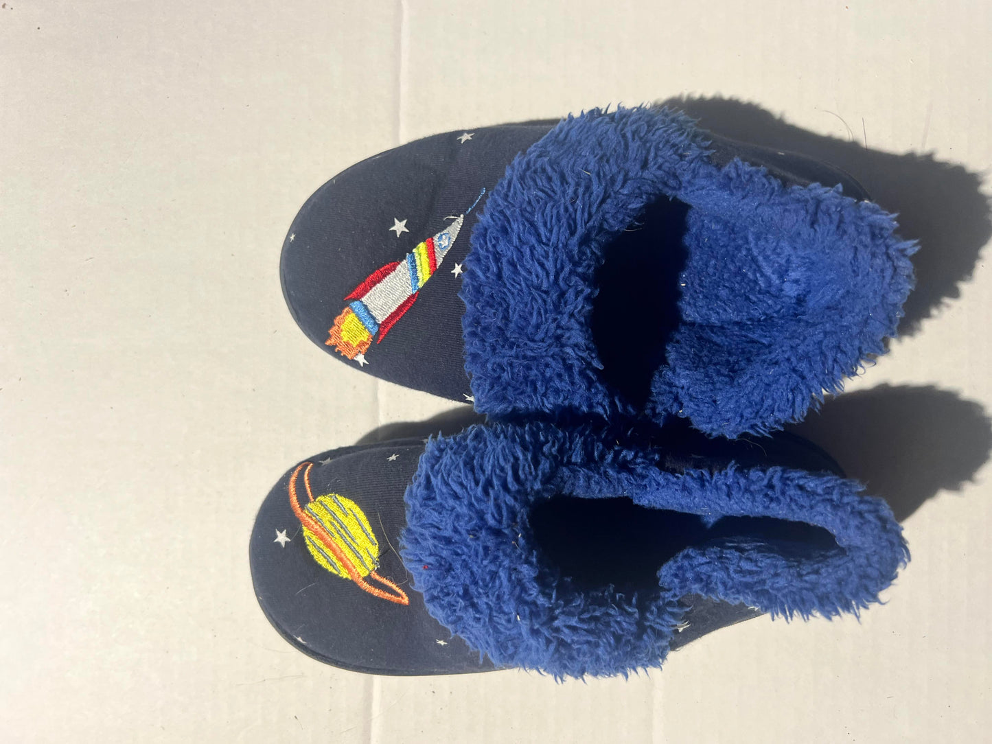 #98 Boys 11-12 Space Slippers