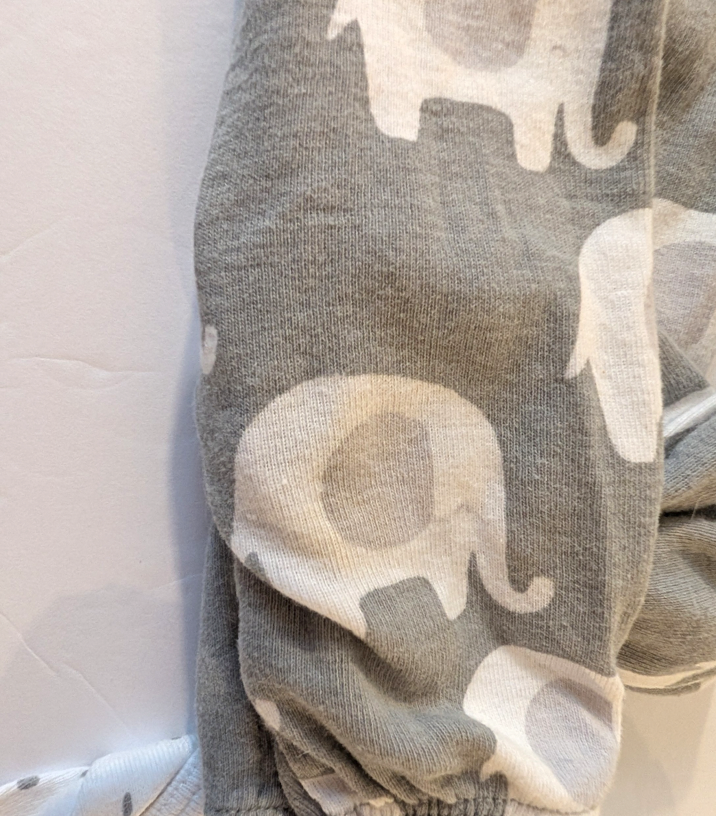 Seller 97, Carter's Onesie Bundle & PJ, baby size Preemie (item 211)
